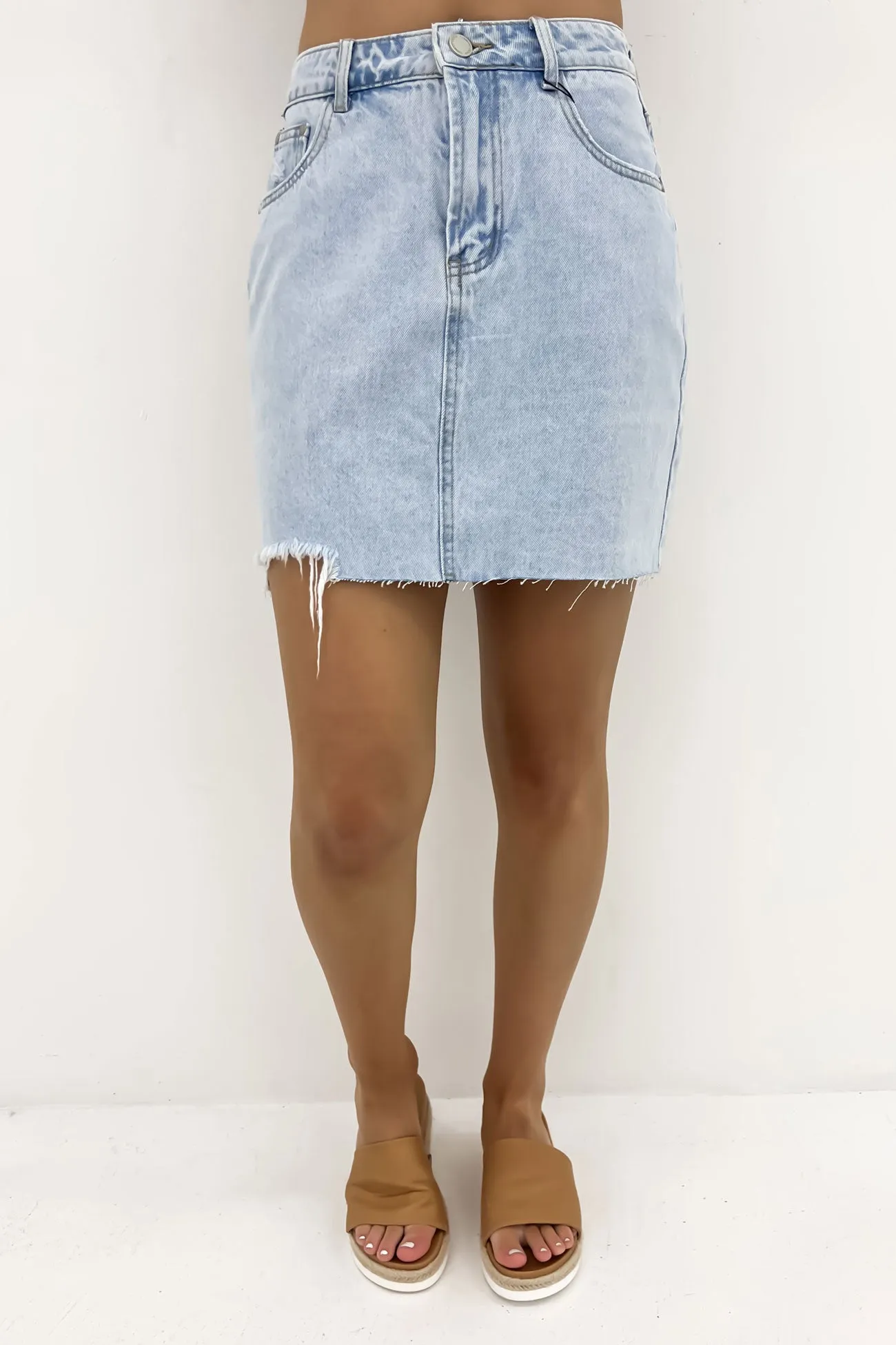 Inaya Denim Mini Skirt Light Blue Style Moment