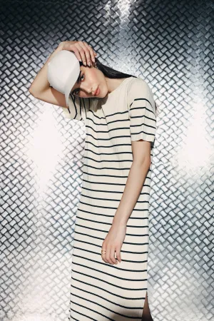 Double Layered Cuffs Snag Resistant Surface STRIPED KNIT DRESS