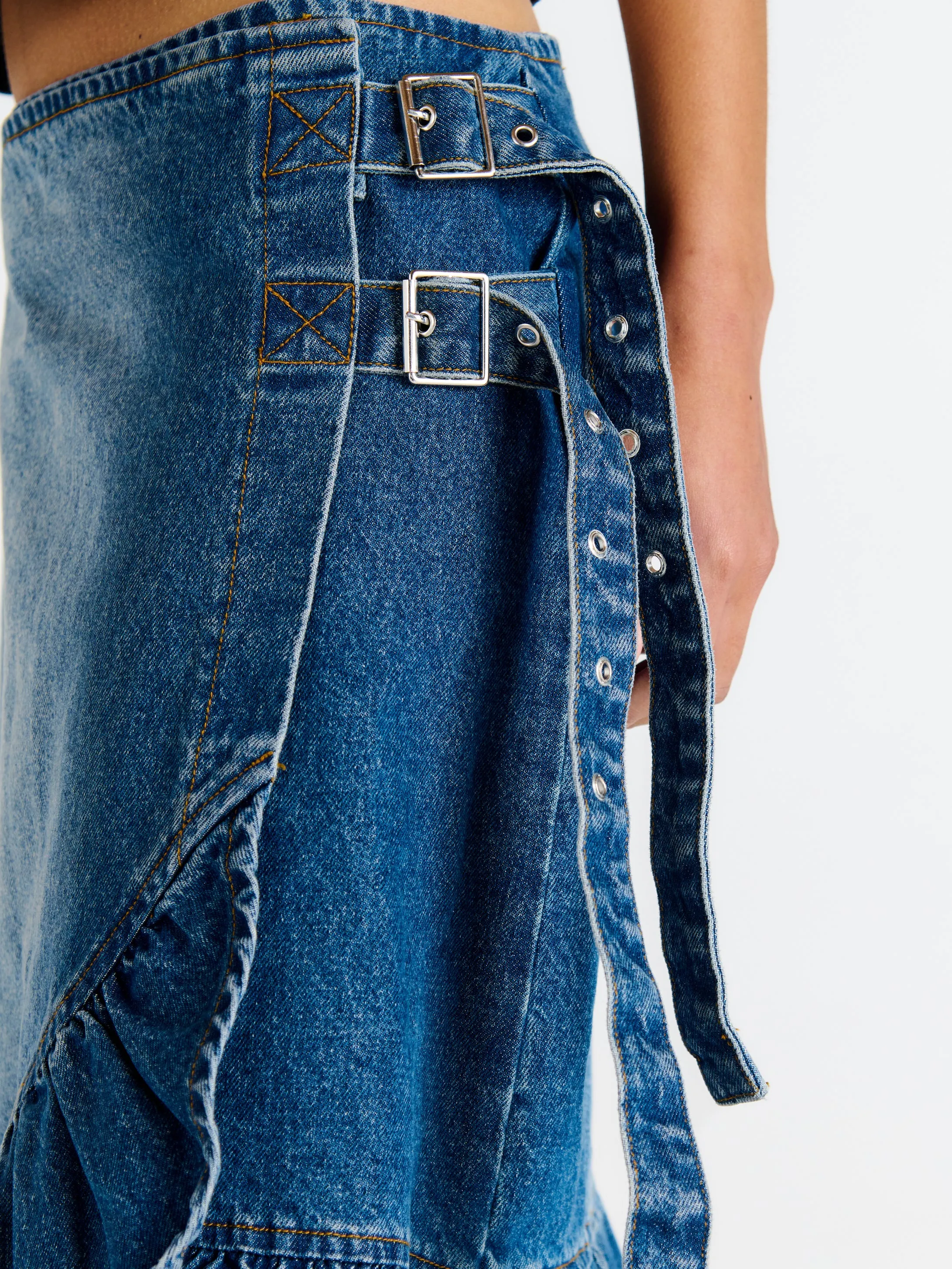 Retro Style Outfit Details Gail Buckle Denim Wrap Skirt