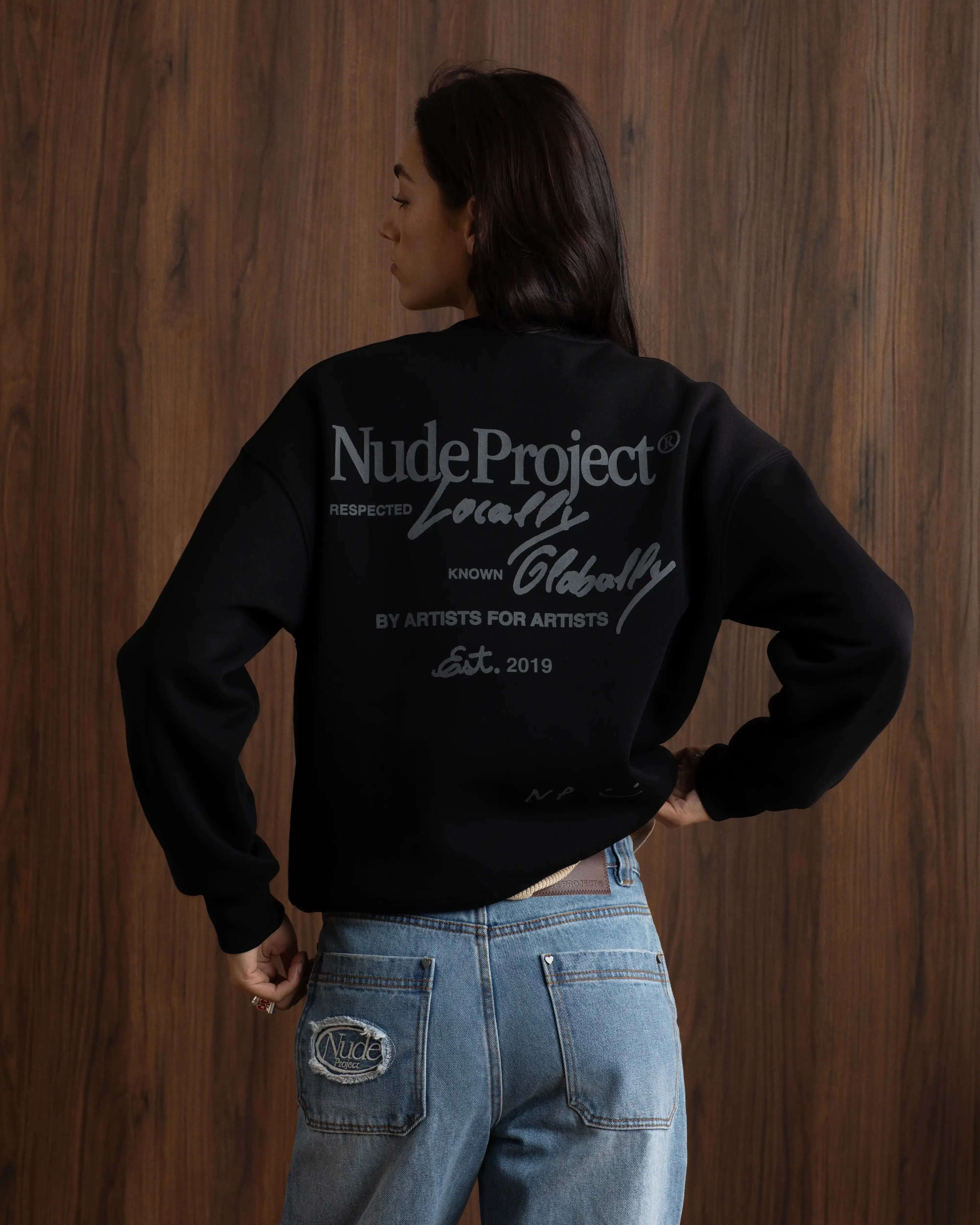 Classic Relaxed Monochrome Look Global Soon Sweatshirt Black