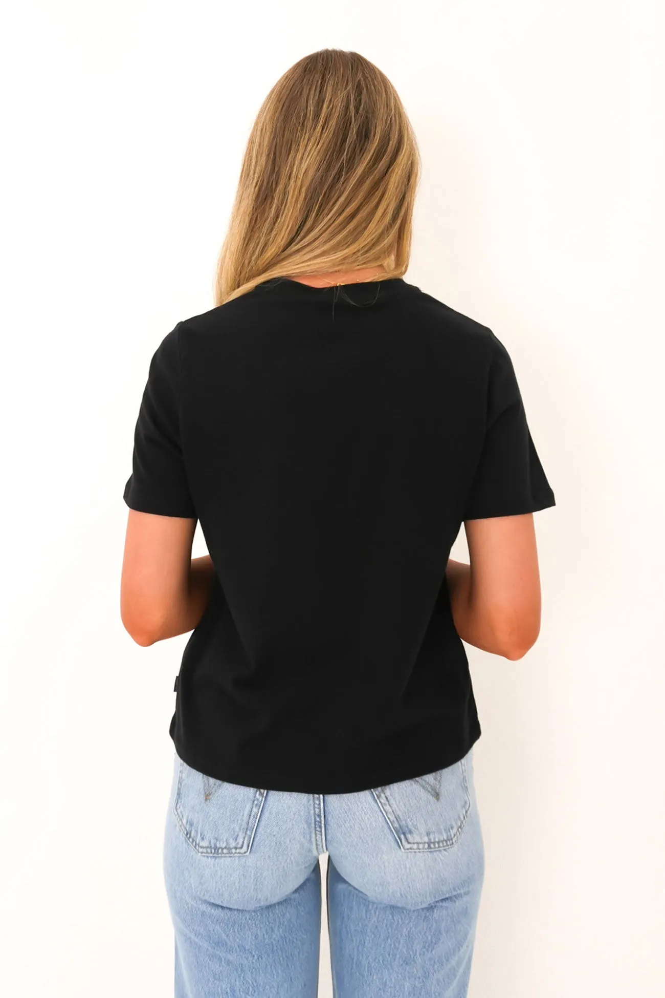 Go To Tee Black All-Season Comfort Everyday Fashion Look