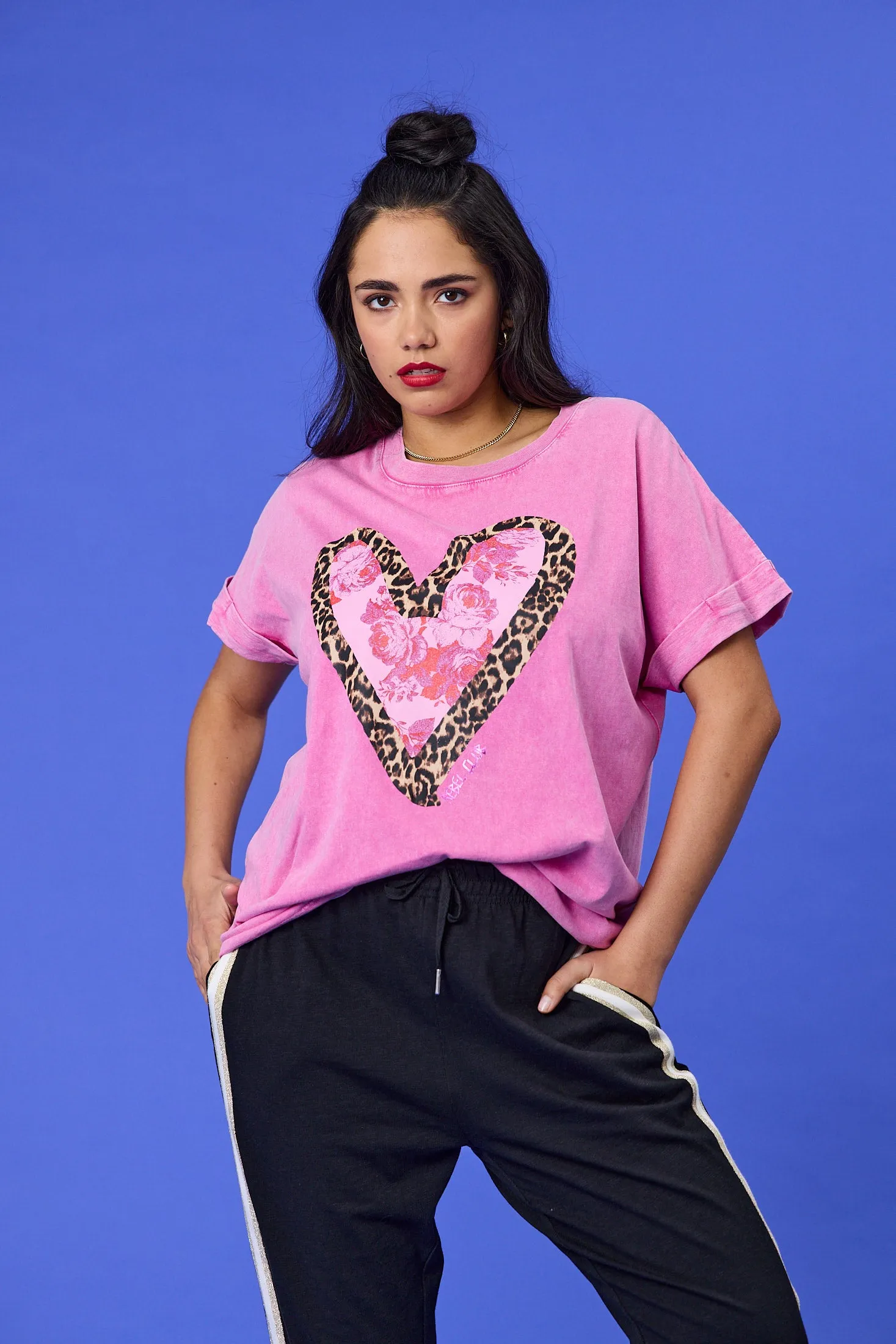 Ribbed Collar Trim Flexible Waist Rebel Club Fierce Heart Drop Crew Tee Pink