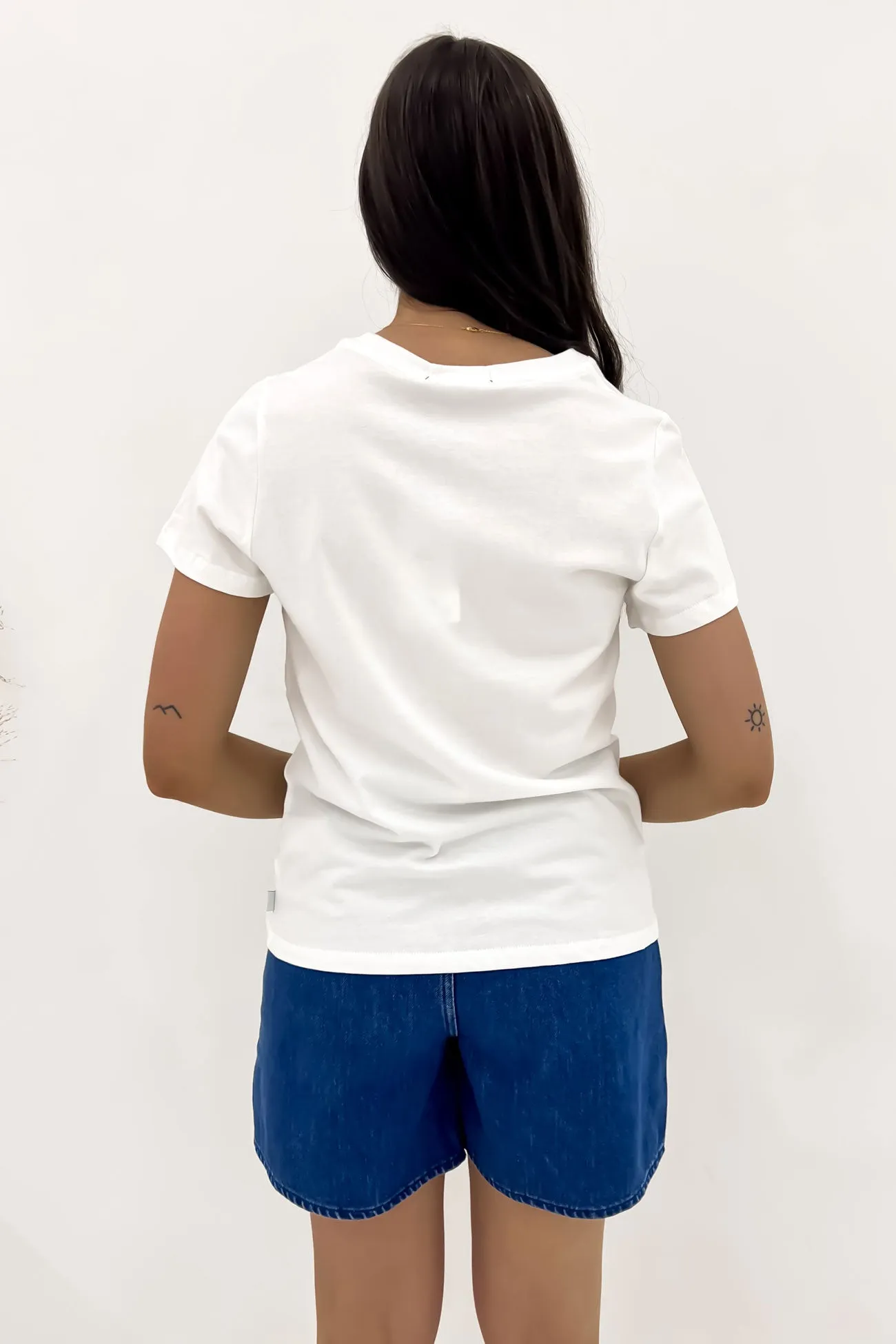 Tia Tee Vintage White Wrinkle Resistant Texture Flexible Ribbed Cuffs