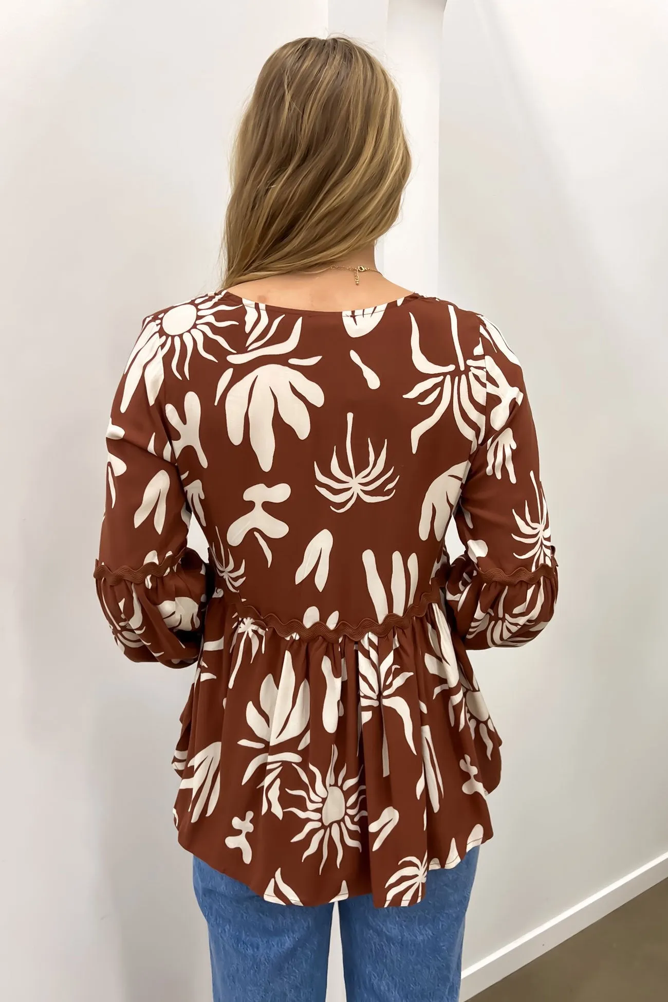 Airtight Zipper AntiBacterialTreatment Jacqui Top Chocolate Phoenix Sun