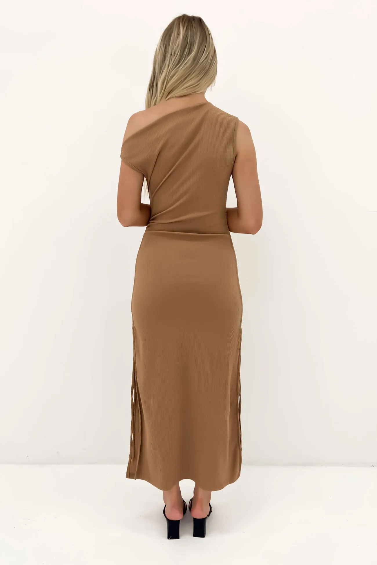 Flowing Texture Evening Tone Jayden Ribbed Maxi Dress Latte