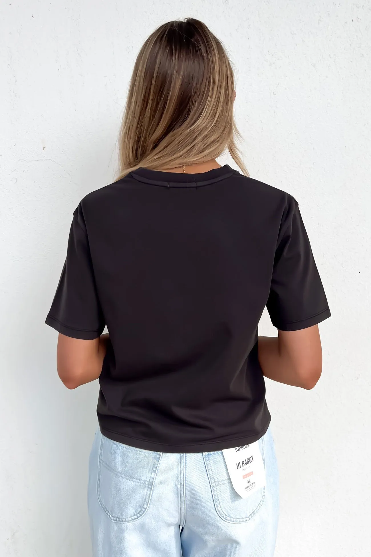 JNJL Core Tee Washed Black Chic Wearable BreathableFabric