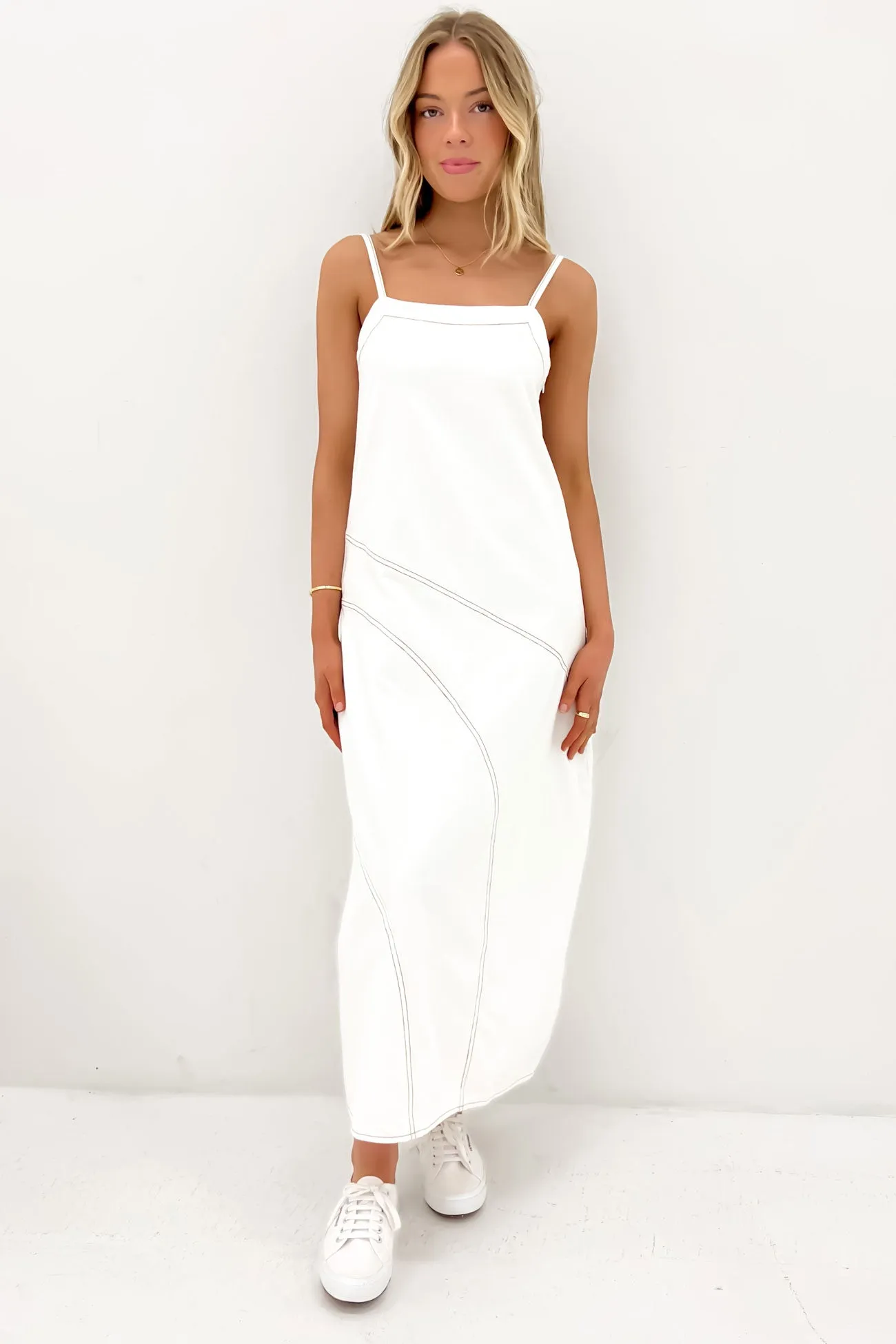 Fashionable And Functional Daily Style Lana Maxi Dress Vintage White