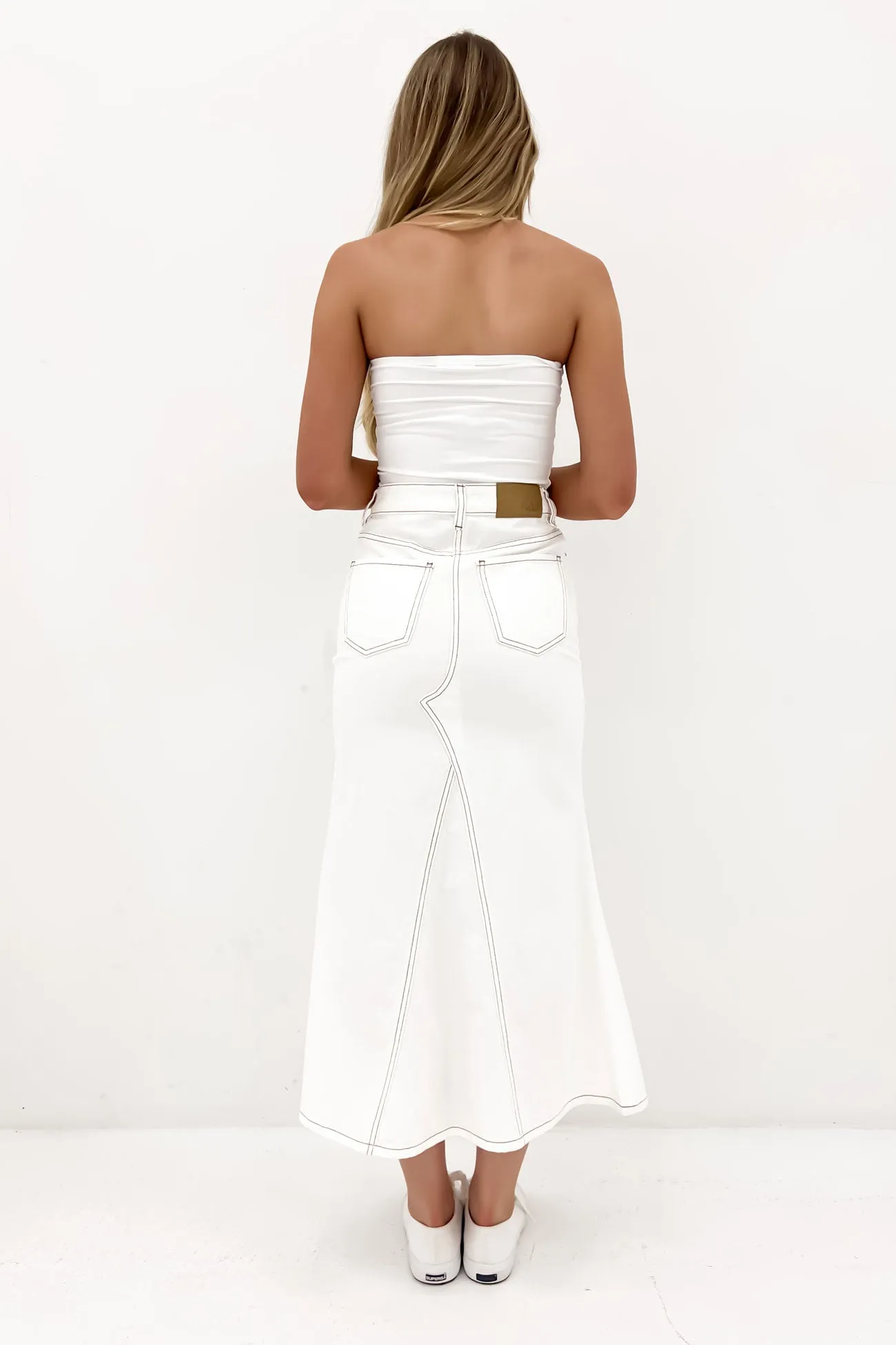 Weekend Outfit Lana Skirt Vintage White