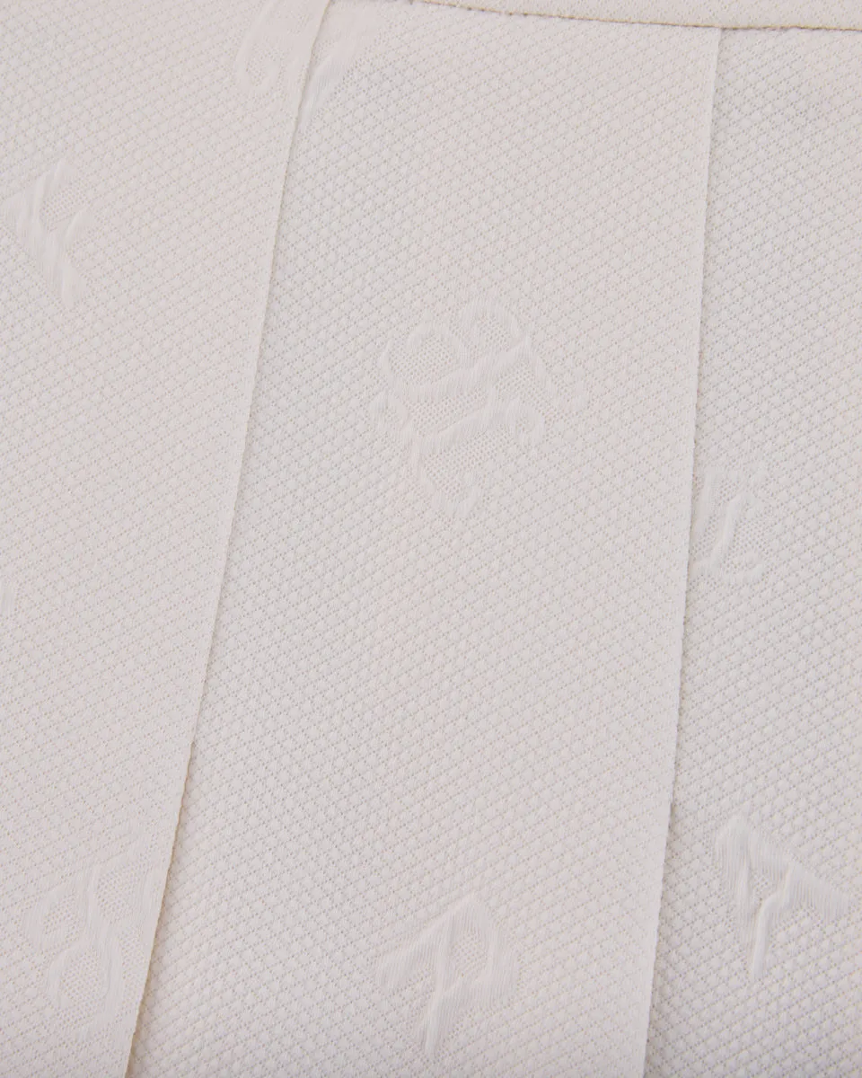 Lettering jacquard pleated skirt - Cream Natural Mood Elegant Texture