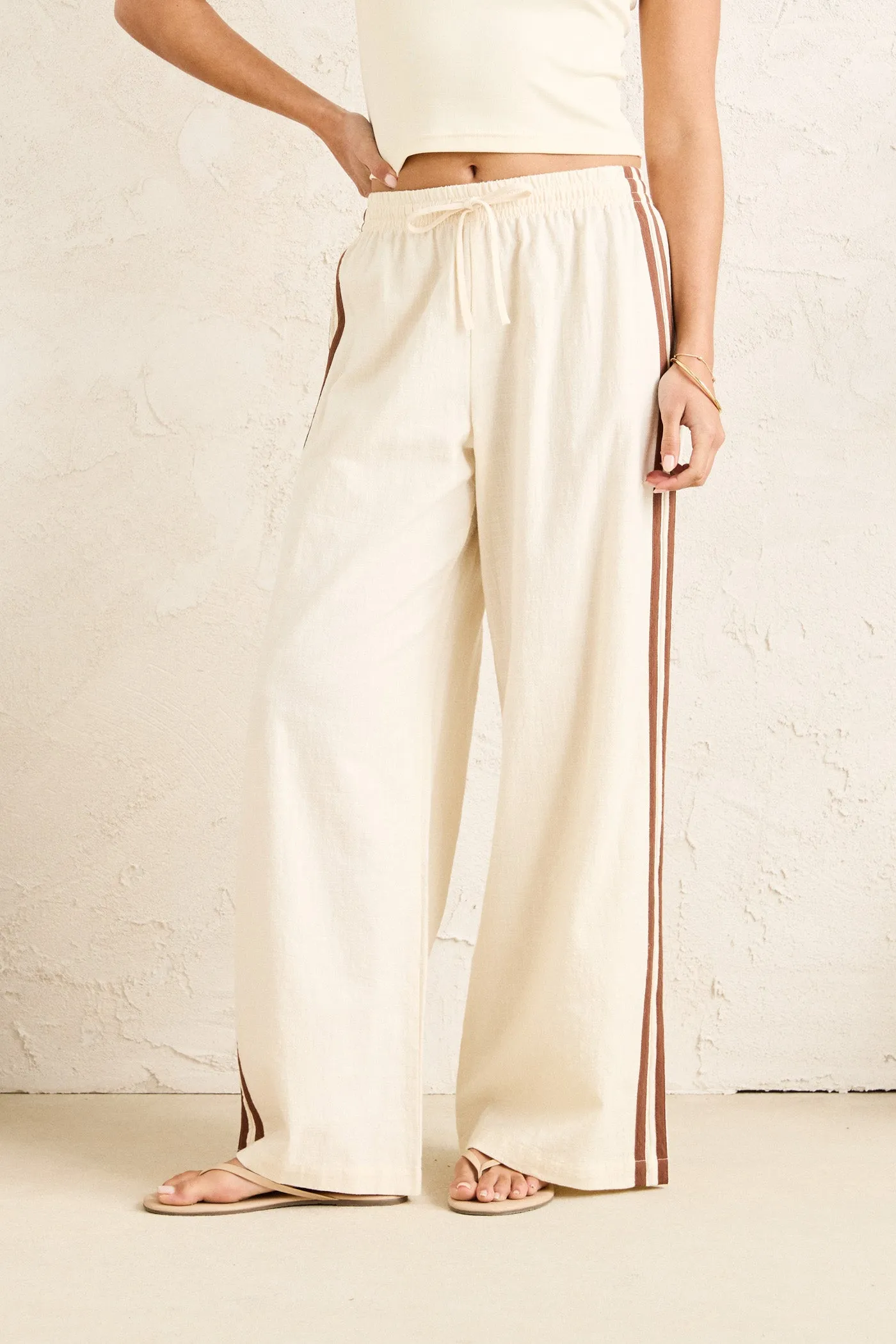 Soft Texture OrganicCottonBlend Hanalei Beach Pant Cream