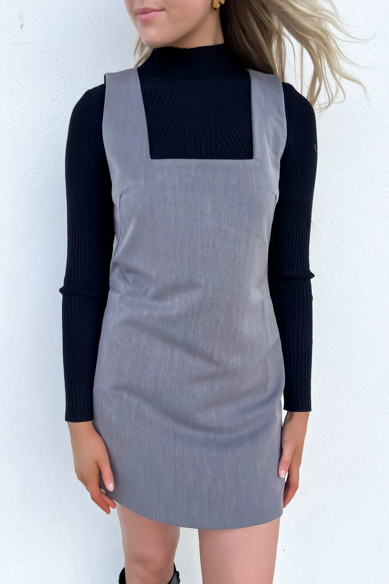 Smart and Elegant Mood Casual Lottie Mini Dress Charcoal