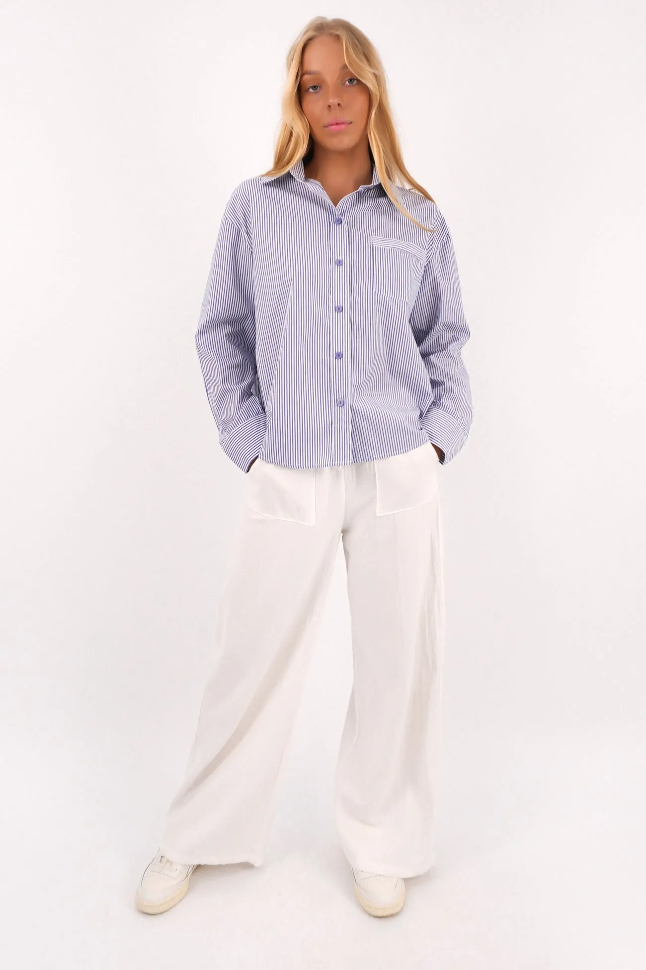 Minimal Comfort Wear Teenager coolness Lydia Shirt Blue Stripe