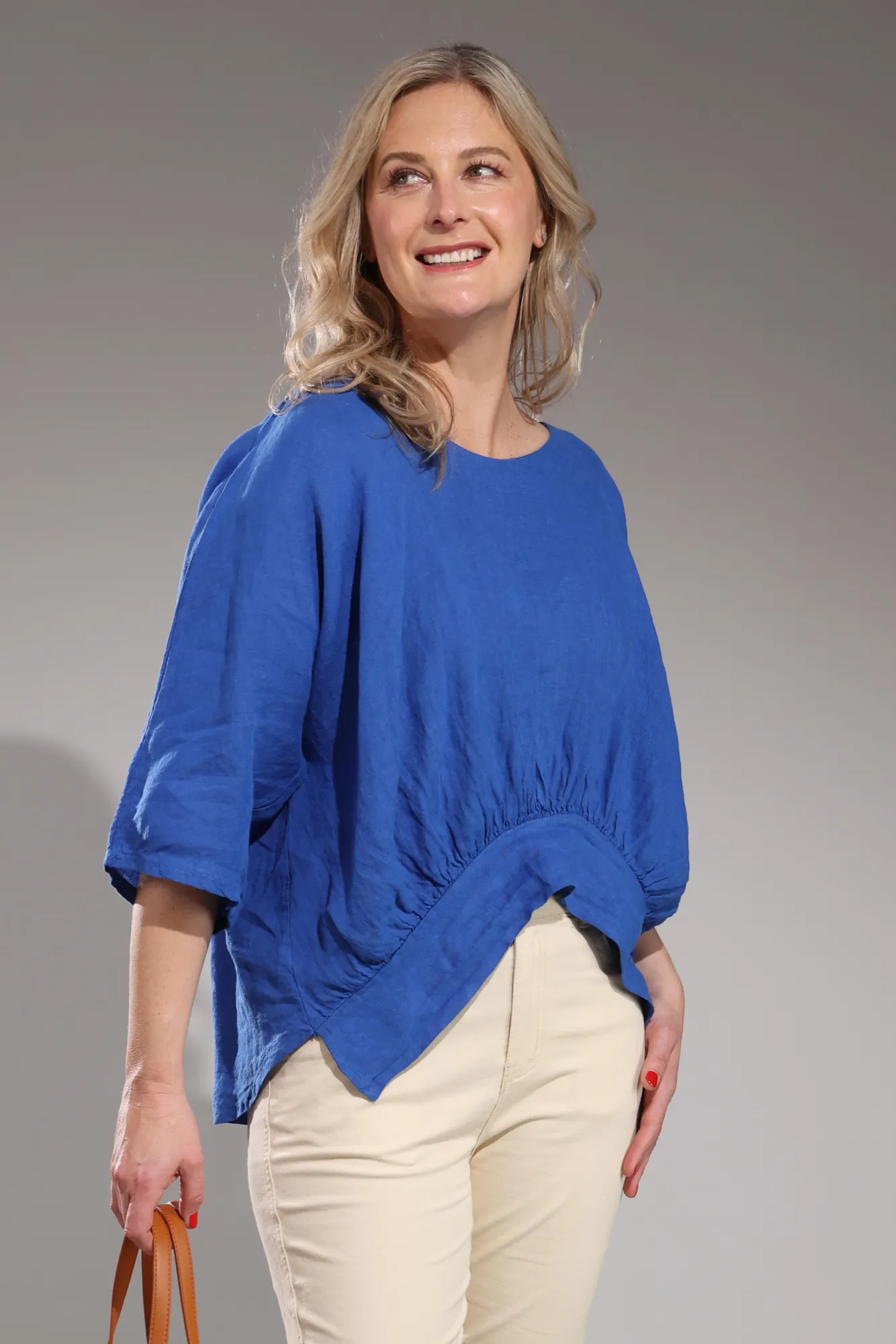 Organic Ease Made in Italy 100% Linen Top | AZURE | 0201A1