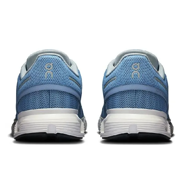 foot - friendly - feature shoes Womens On Running Cloud 6 in Chambray/White