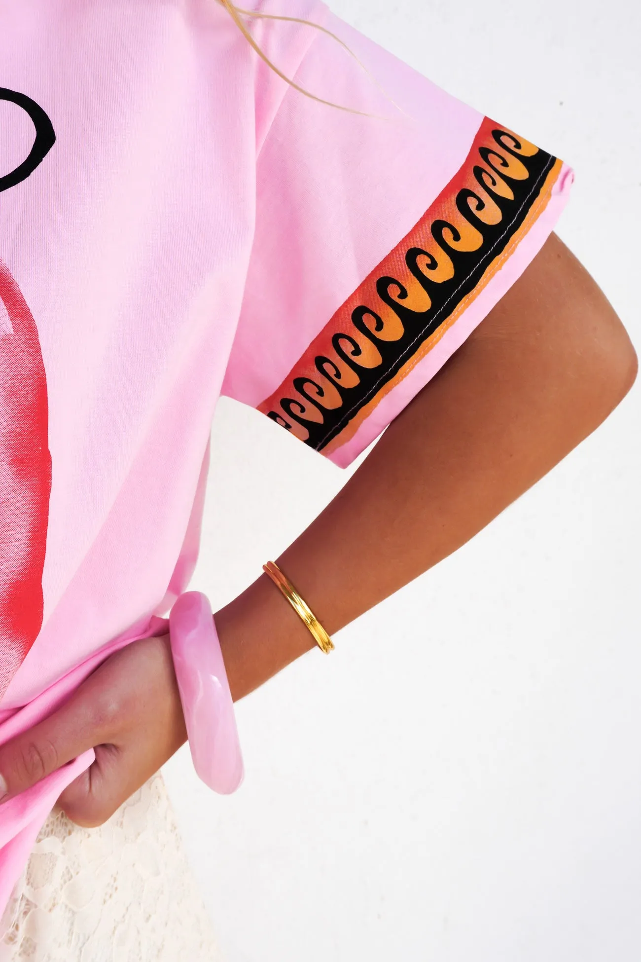 Comfy Design Mermaid Club Tee Pink