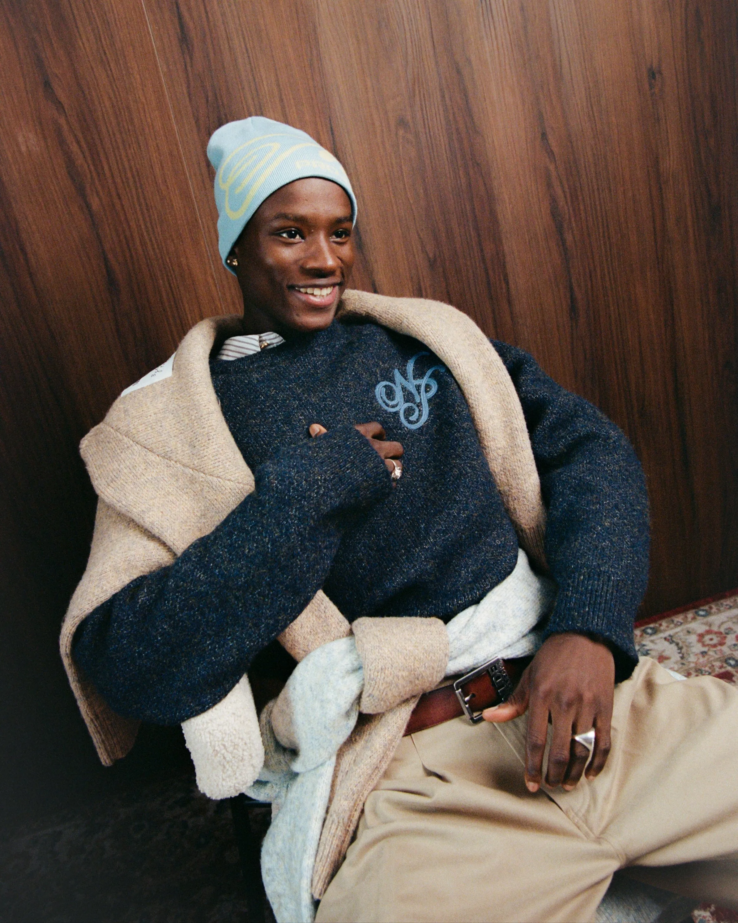 Simple Casual Style AntiSnag Yarn Technology Le Marais Knit Sweater Ash