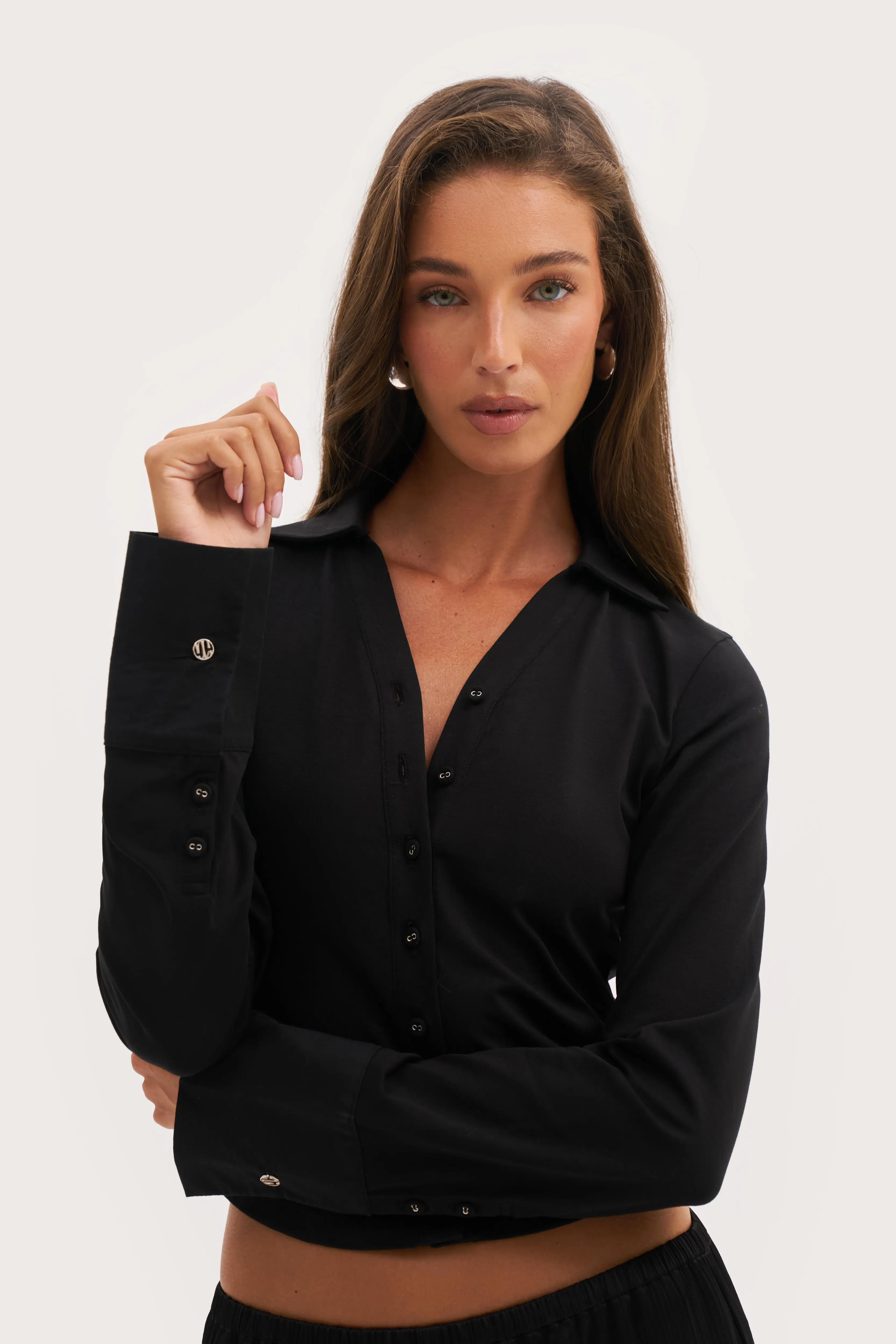 Feminine Fit Daily Errands Fitted Shirt - Black