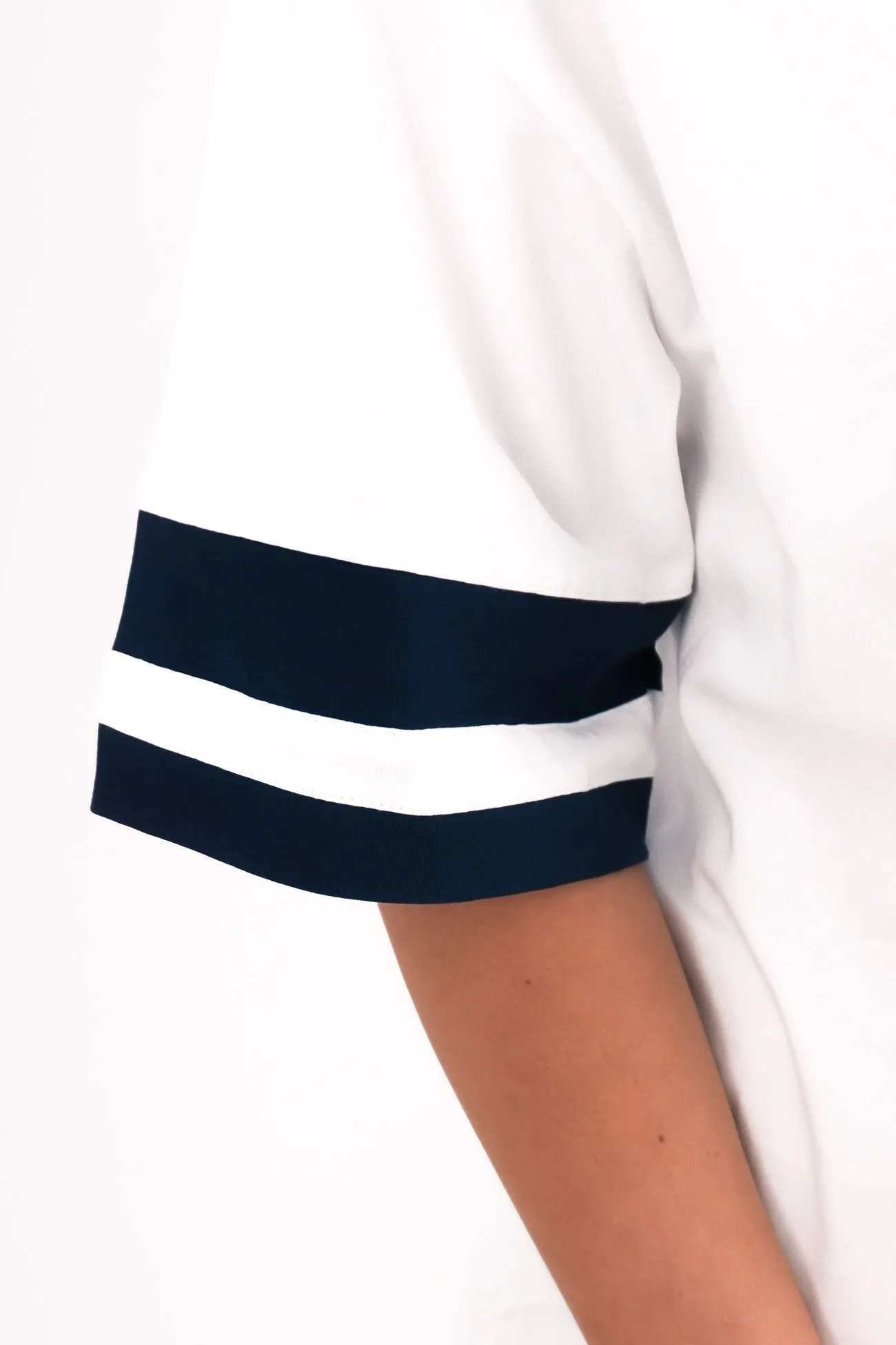 Della Tee White Navy StretchFabric City Casual