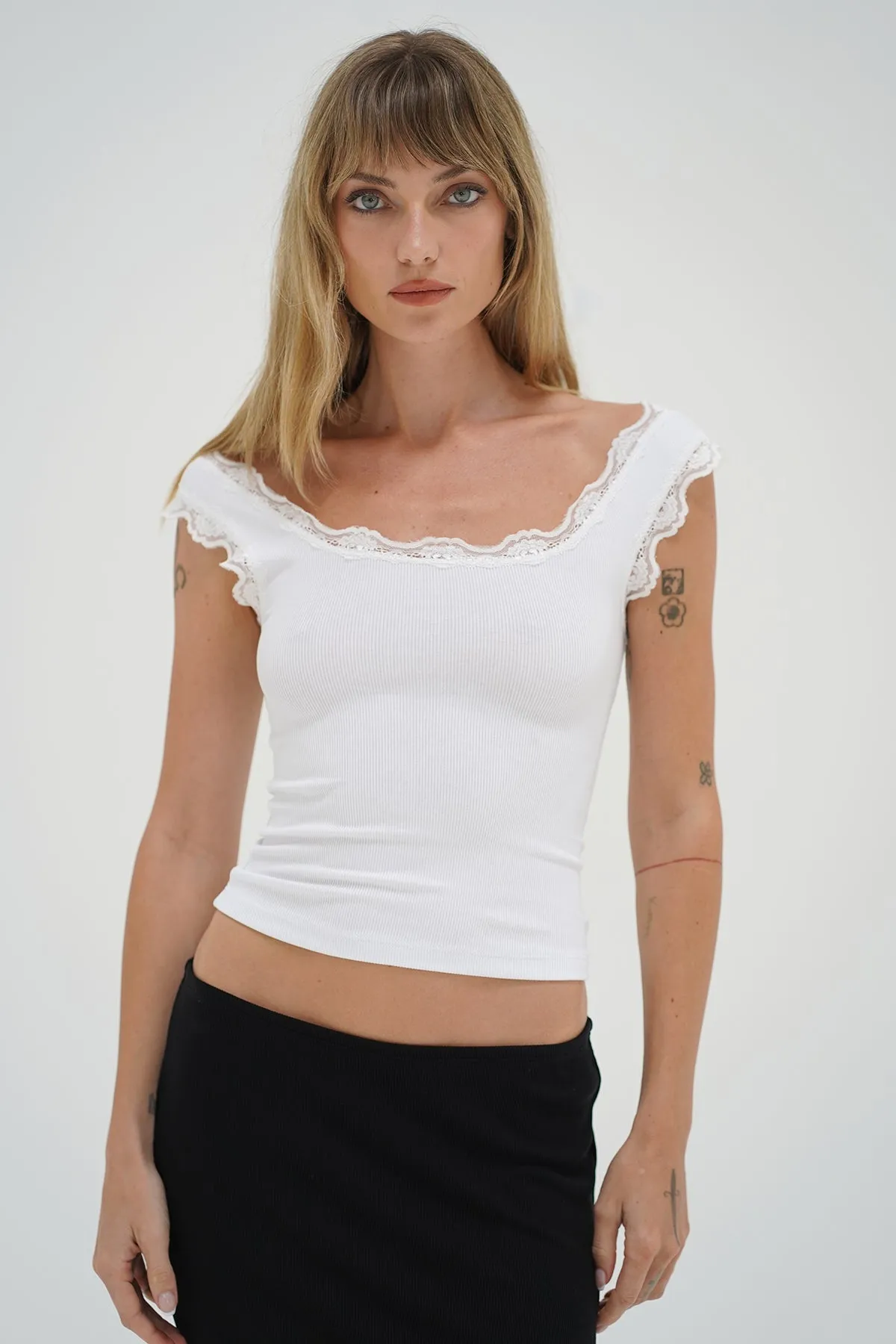 SlipResistantHem Cassidy Lace Ribbed Tank - White