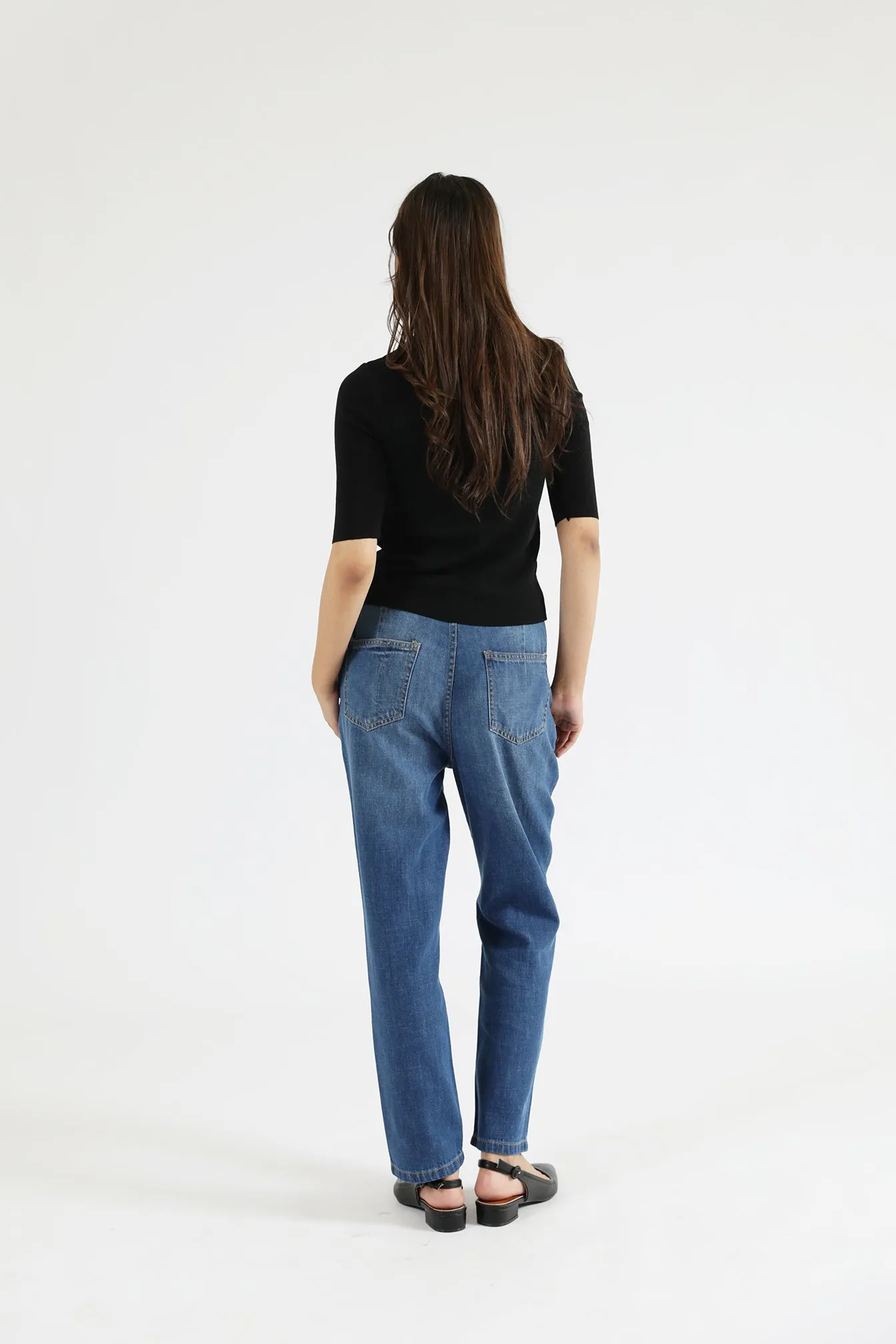 Crewneck Style Contrast Stitch FITTED KNIT TOP