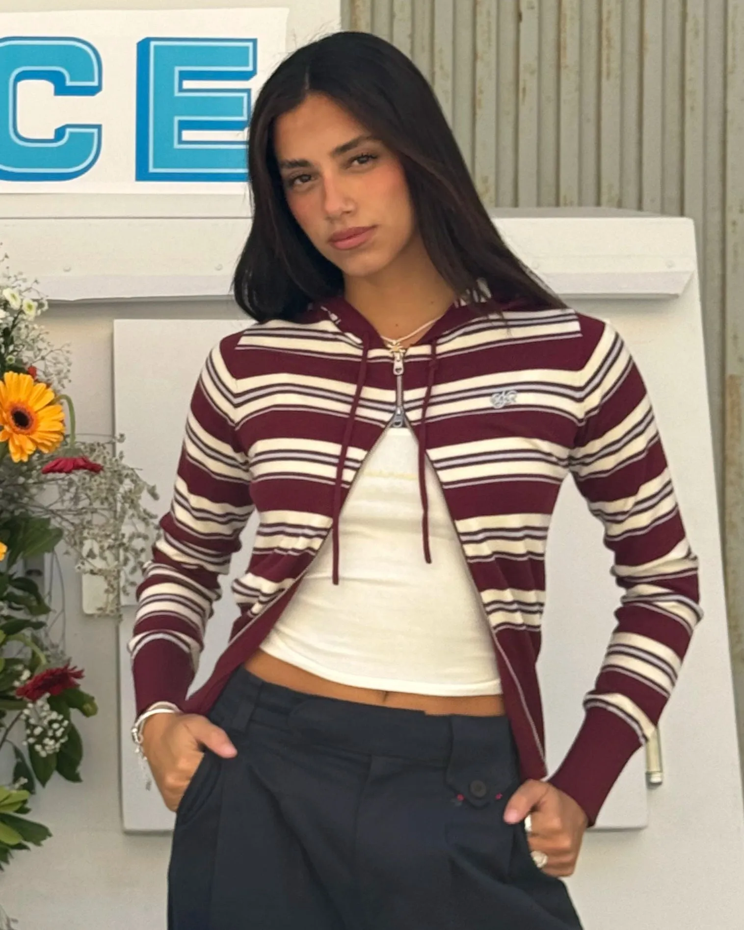 Bulldog Zip-Up Knit Cardigan Quick Dressing Cozy Lining