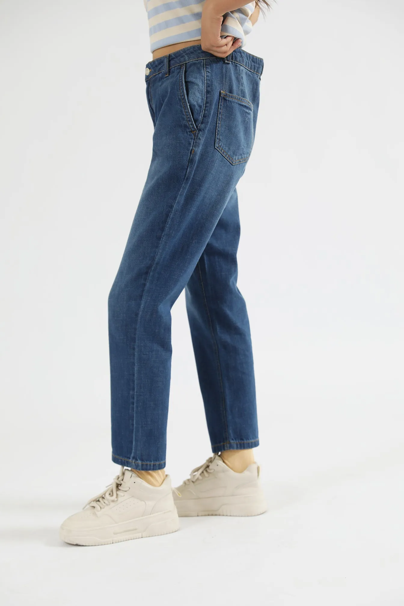 Versatile Waist Body Aligned MOM FIT DENIM