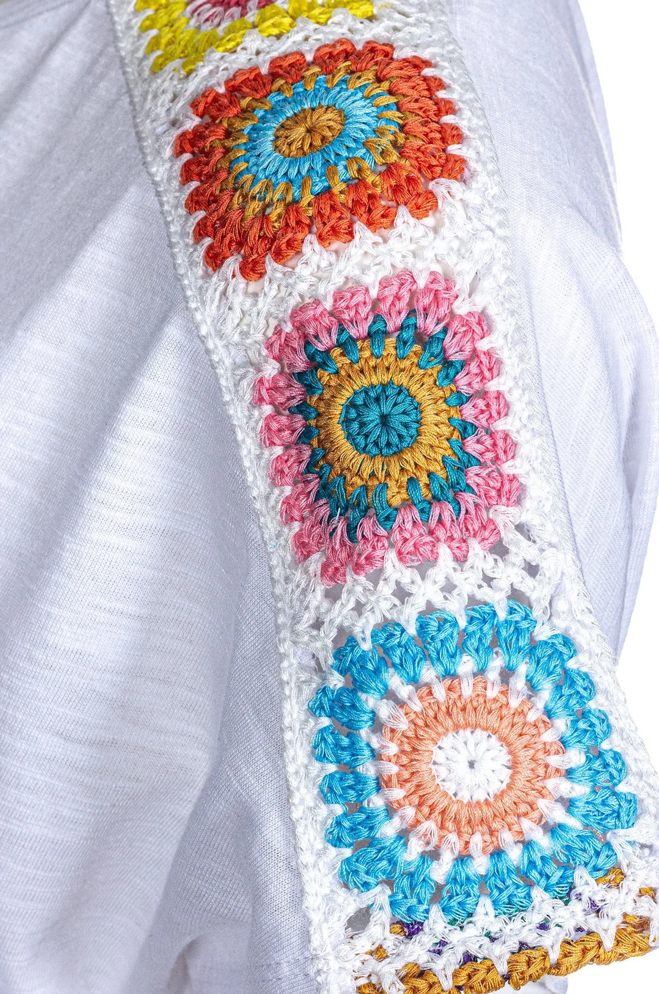 AdjustableHemline AbrasionResistantFabric Crochet trim Top | Ivory/Multi | 4681A1