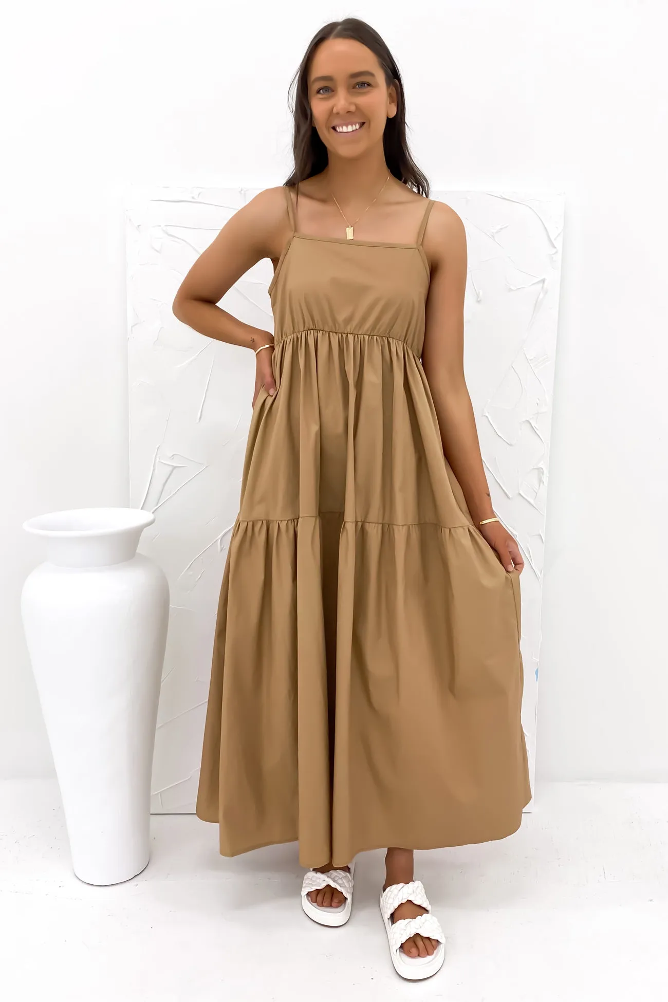 Nell Maxi Dress Brown Form Flow Summer-Season