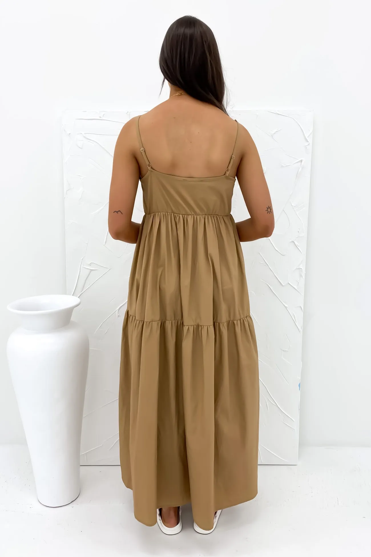 Nell Maxi Dress Brown Pure Motion Chic Waistband Design
