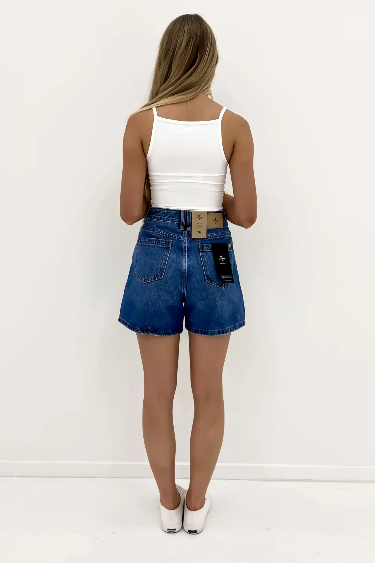 Light Weight Koko Short Double Rinsed Blues