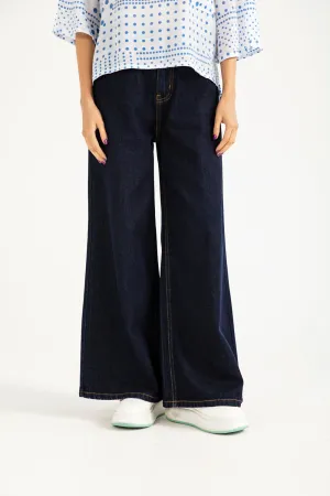 MEGA WIDE FIT DENIM Versatile Comfort