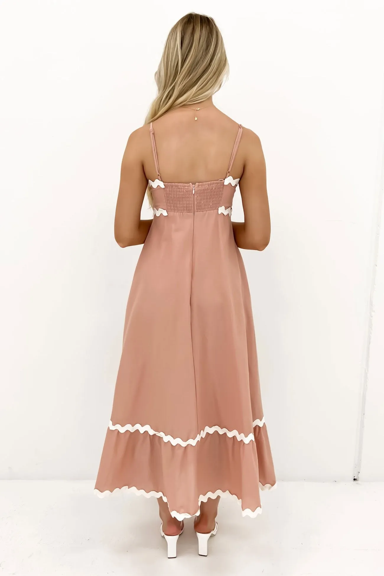 Grace Flow Fit Clean Norah Maxi Dress Blush