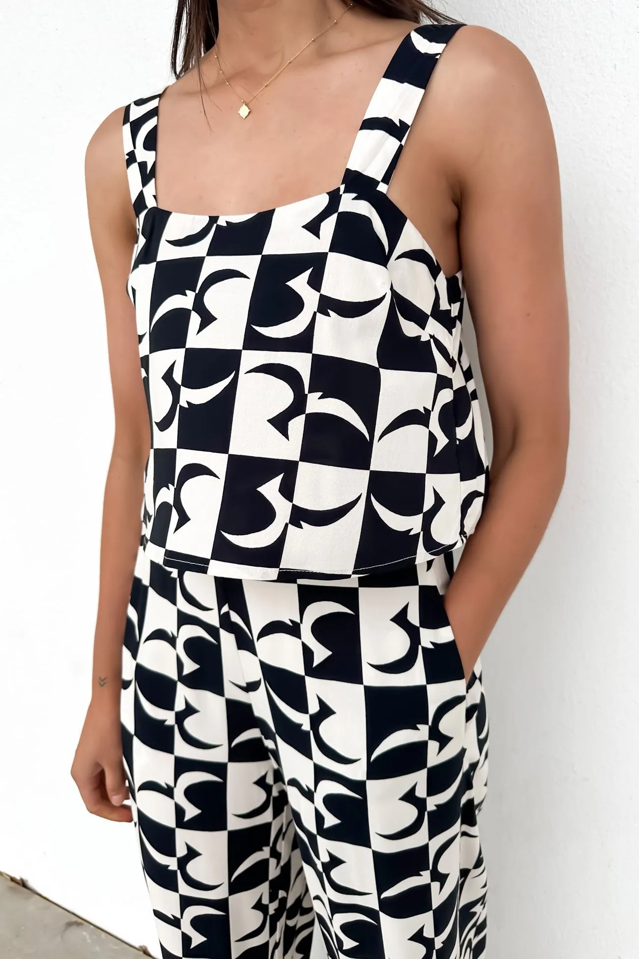 Screen Core Nyla Jumpsuit Beige Black Geo