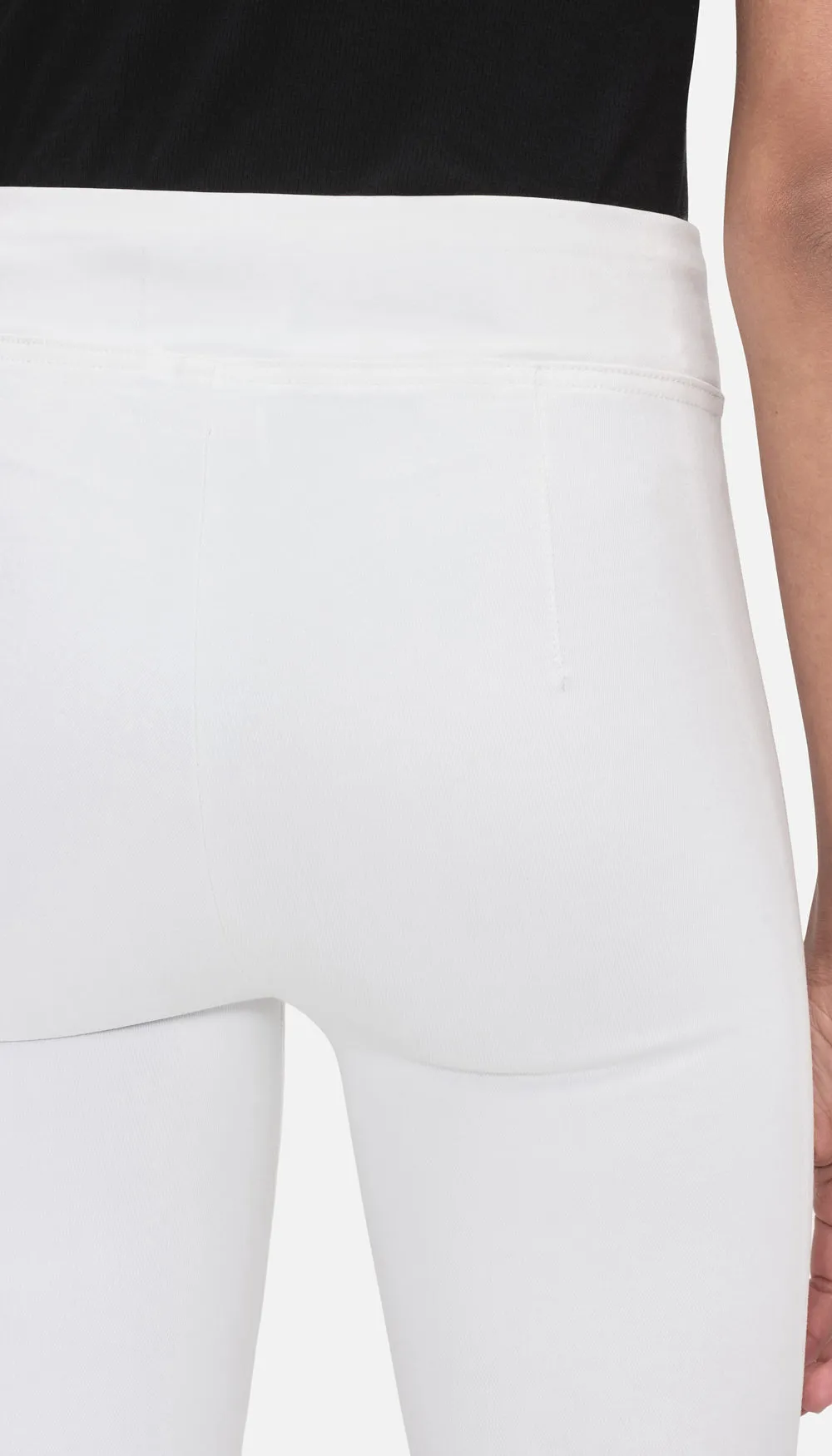 SnagFreeFabric QuickDryTechnology The Jetset Crop Mini Boot -- White