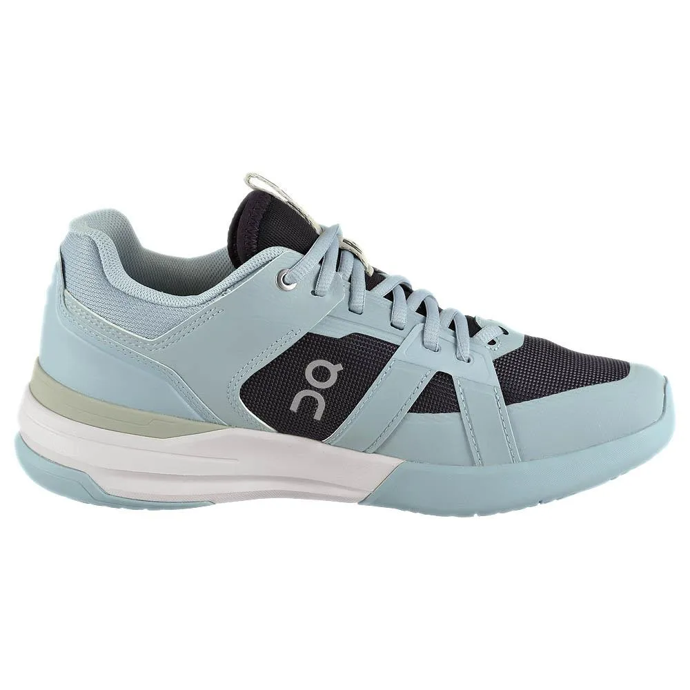 On Women's THE ROGER Clubhouse Pro - Chambray/Midnight Impact Resistance Lace Up