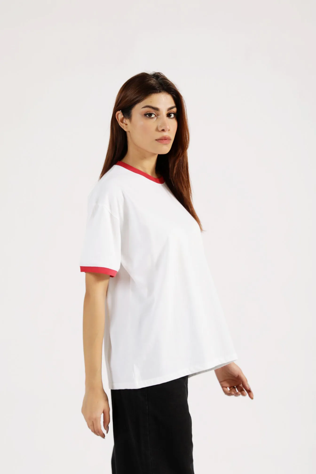 OVERSIZED CONTRAST TEE Subtle Details