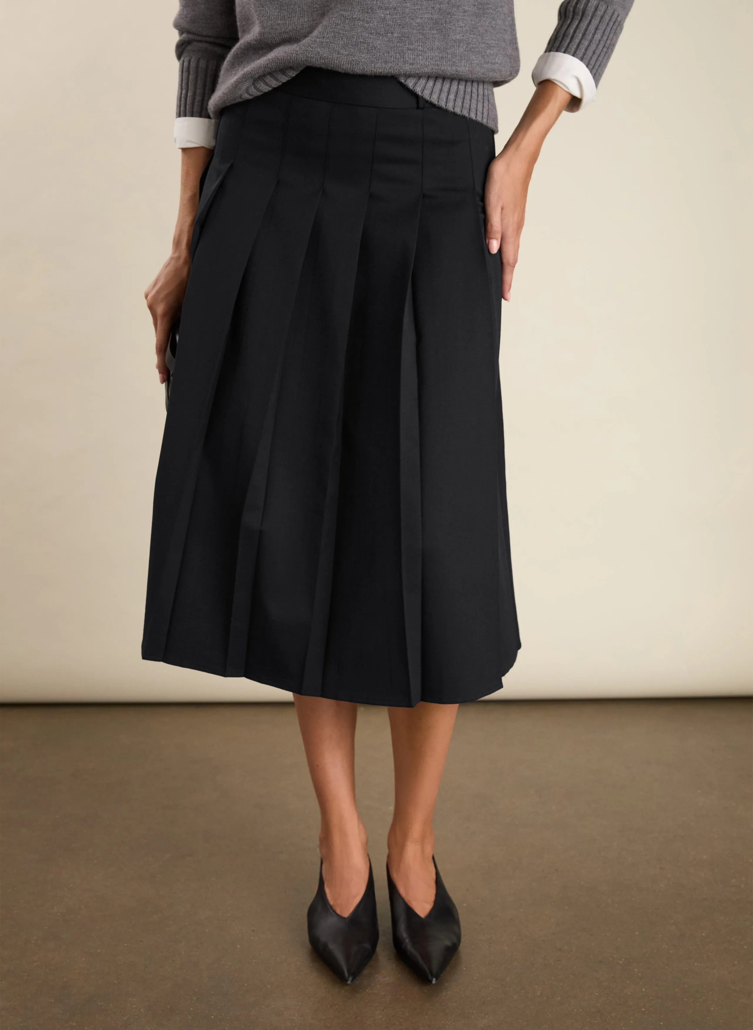 Basic Layers Flexible Motion Pam?Wool Blend Pleated Midi Skirt