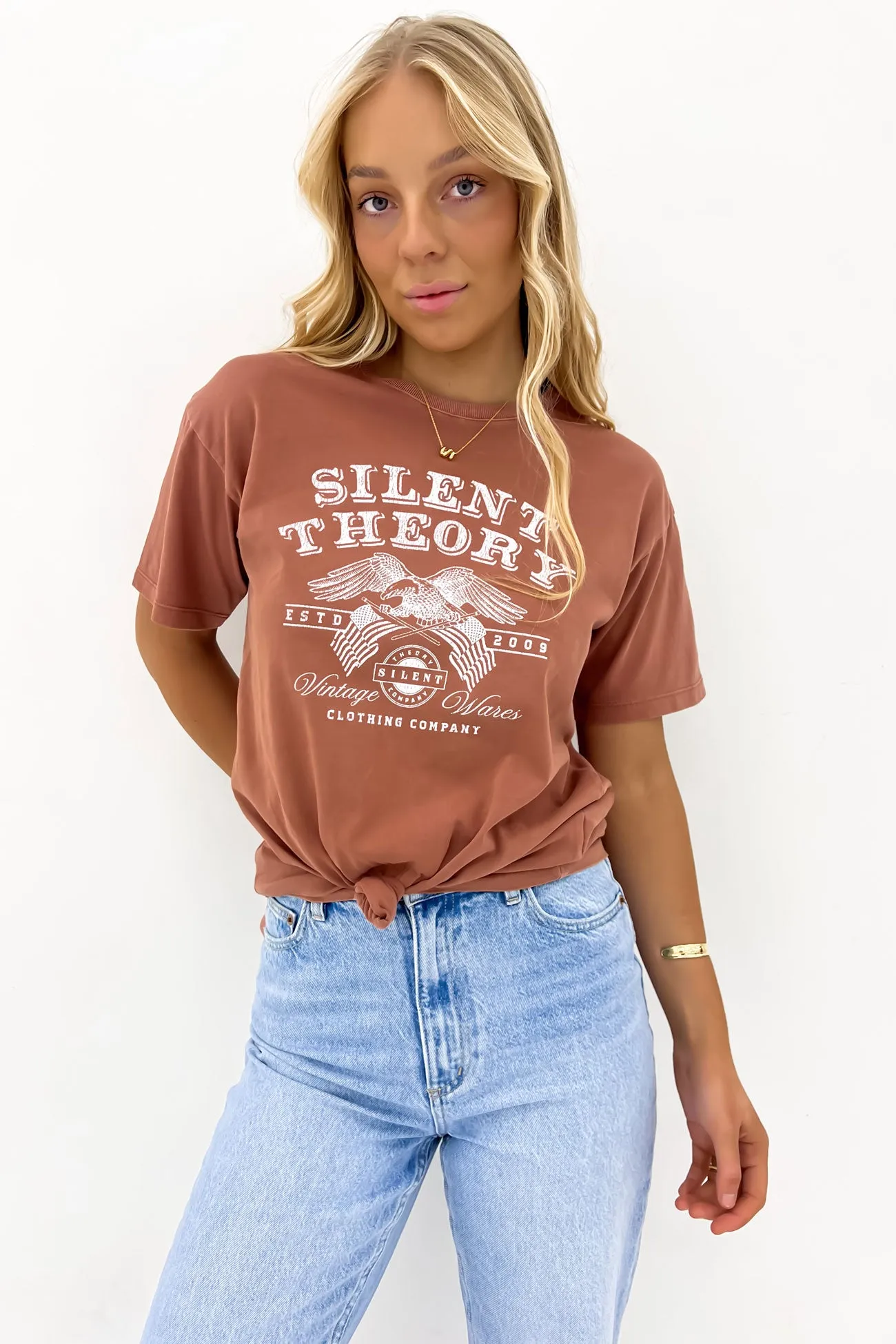 Paradox Tie Tee Terracotta Light Style Active Outfit