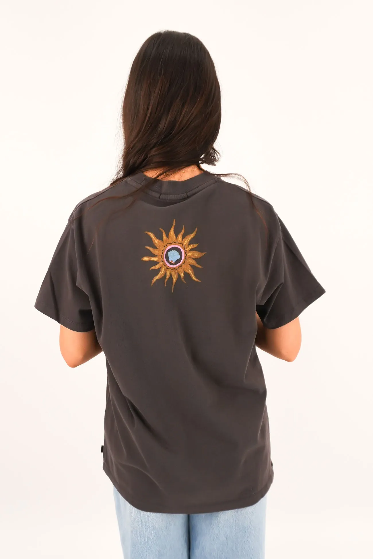 Comfortable Shape Calamity Sun Relaxed Tee Washed Black