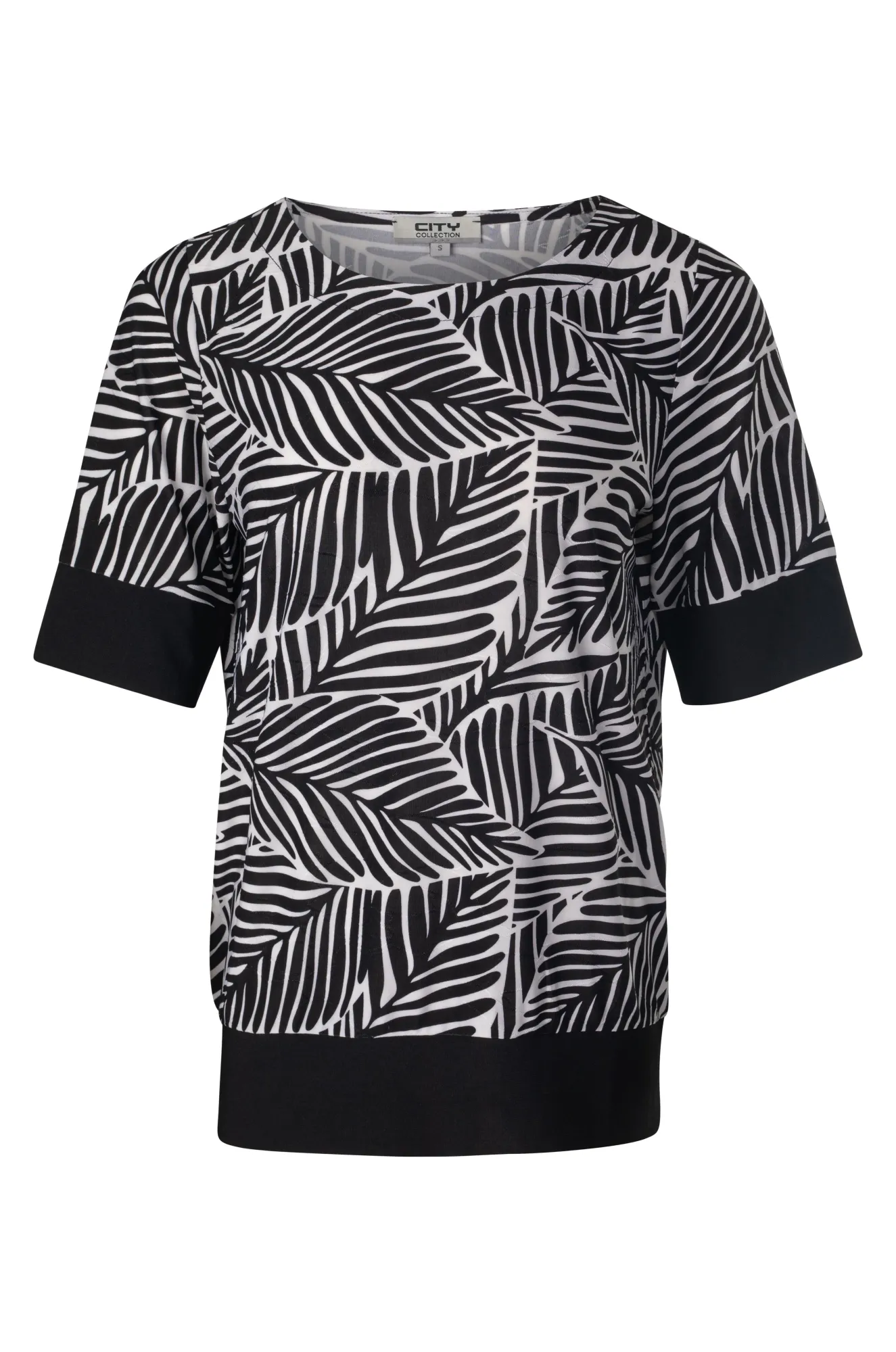 Printed Slinky Top | Black Ivory Leaf | 7404A1 Eco-Friendly Material Essential Shirt
