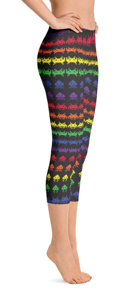 ReadyGOLF: Invaders from Space Womens Capri Leggings Chill Day Functional Movement