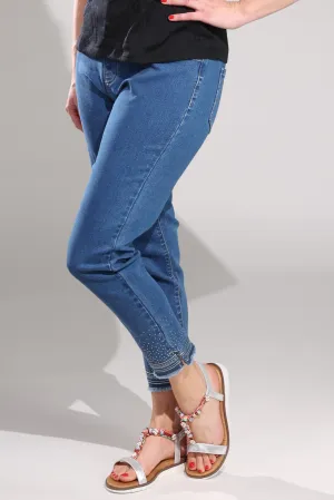 Day To Night Pull on Wonder Denim Capri Jeans | MID INDIGO | 6624A1
