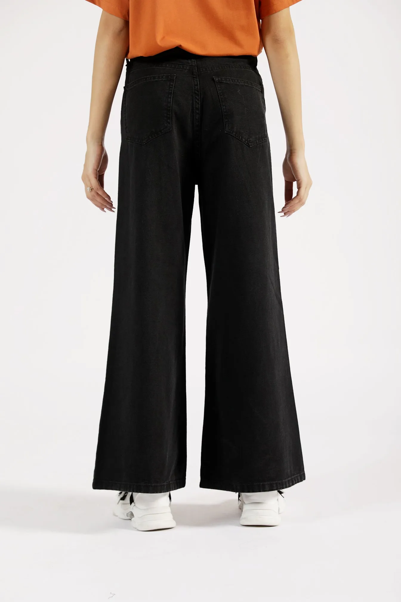 MEGA WIDE DENIM Seamless Technology