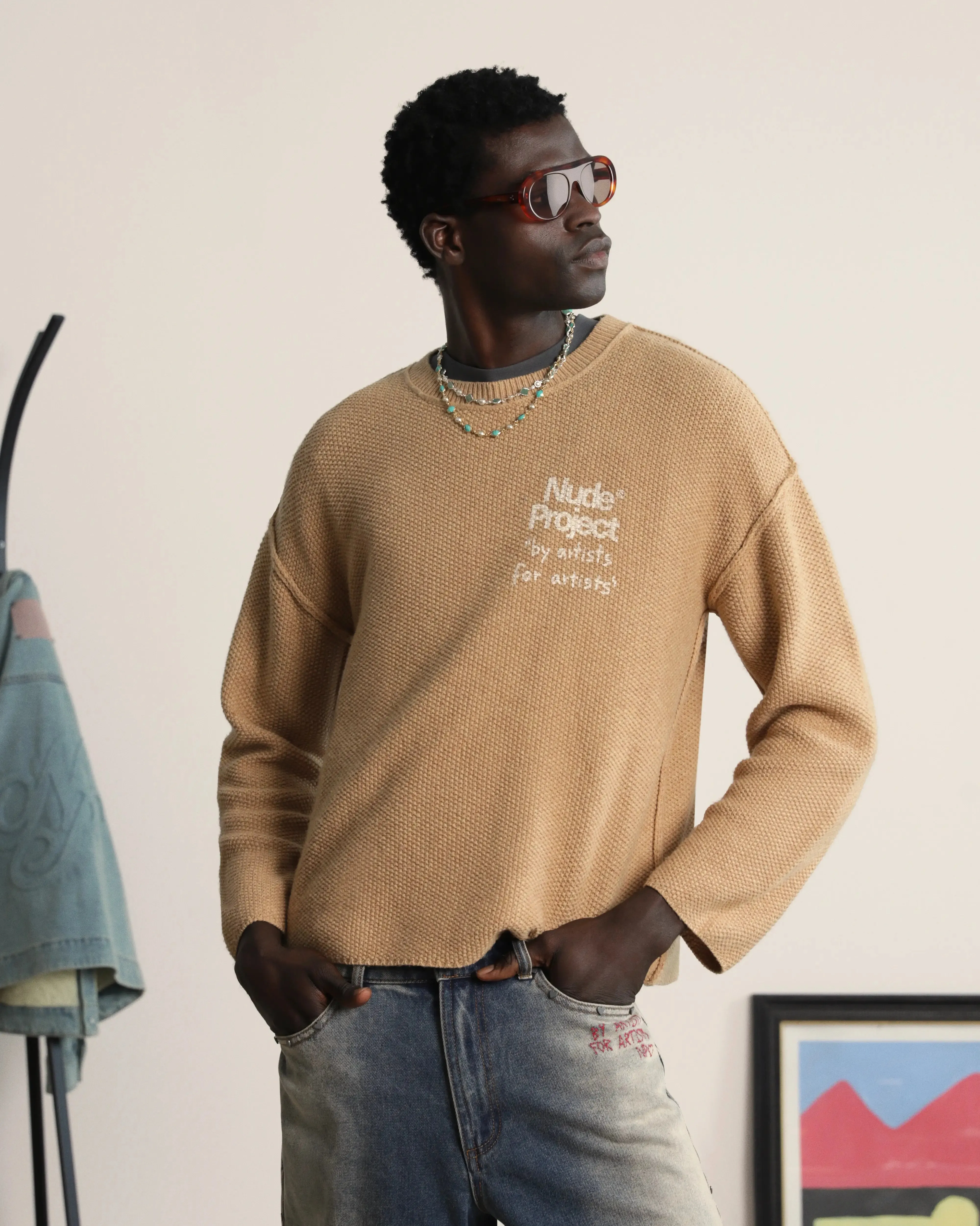 Unstructured Fit NonRestrictive Cuff Design Reversed Seams Knit Brown