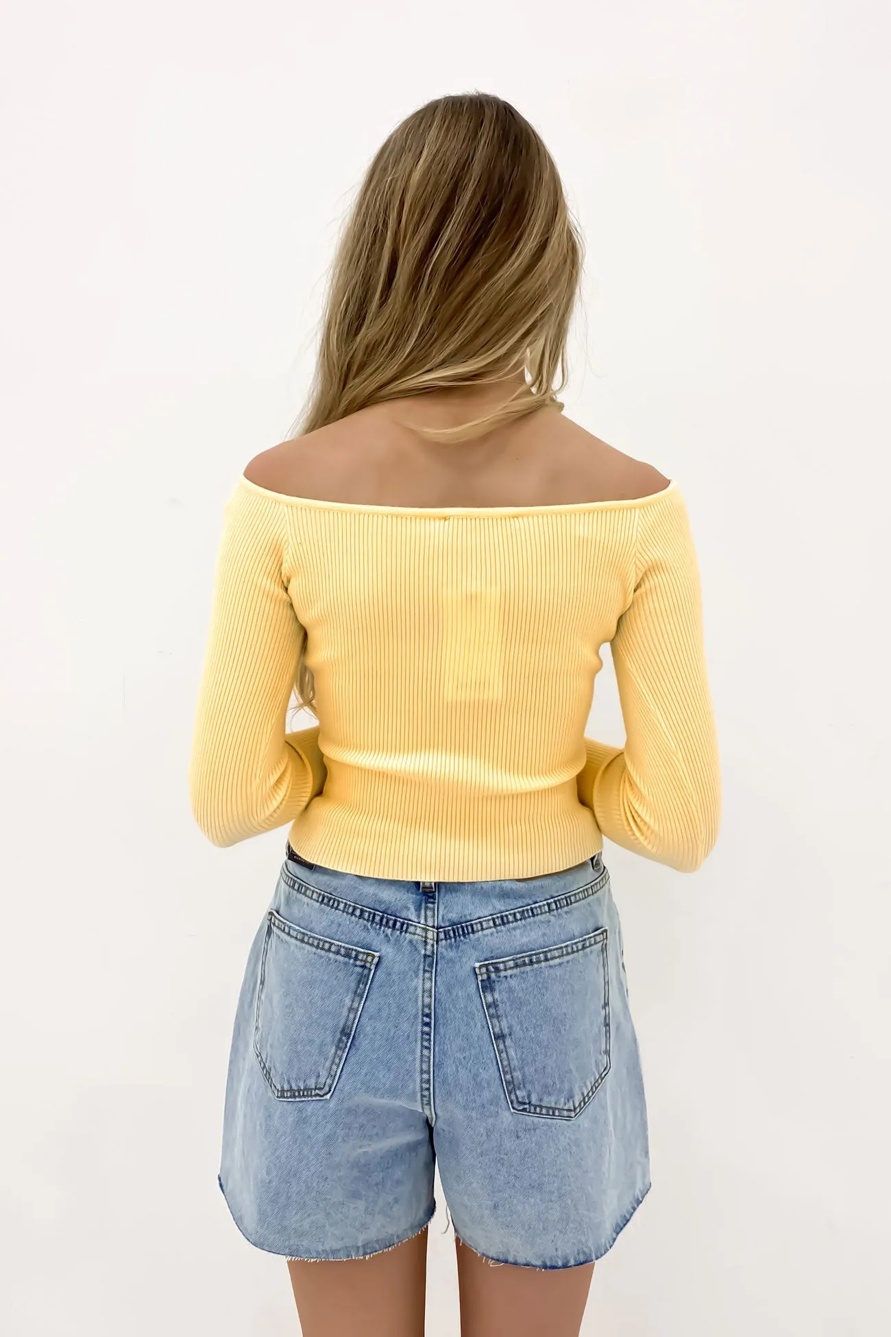 Daria Knit Top Yellow Smile Ease