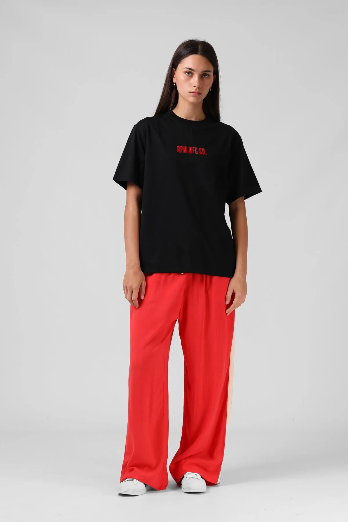 Essential Fashion ZeroDistressFinish RPM EMB Tee Black