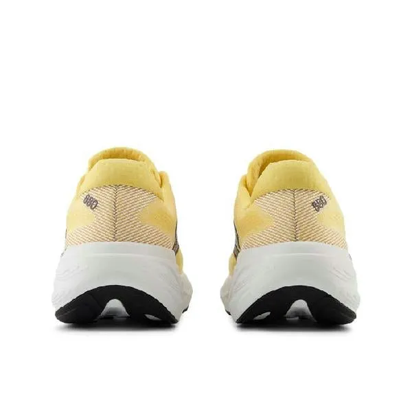 Variable Lugs Depth forefoot support Womens New Balance Fresh Foam X 880v15 in Clementine/Calcium/Black