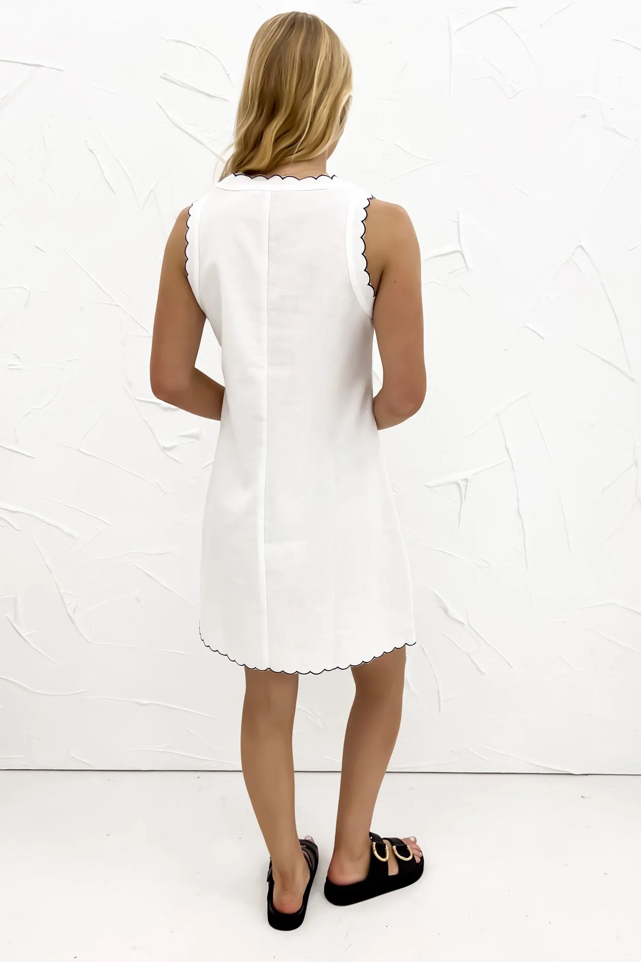 Timeless Waistband Fit Flowy Texture Sarai Mini Dress White