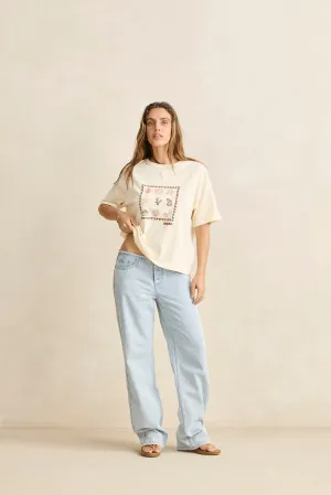 Lint Resistant Surface Sea Ranch Shell Tee Vintage White