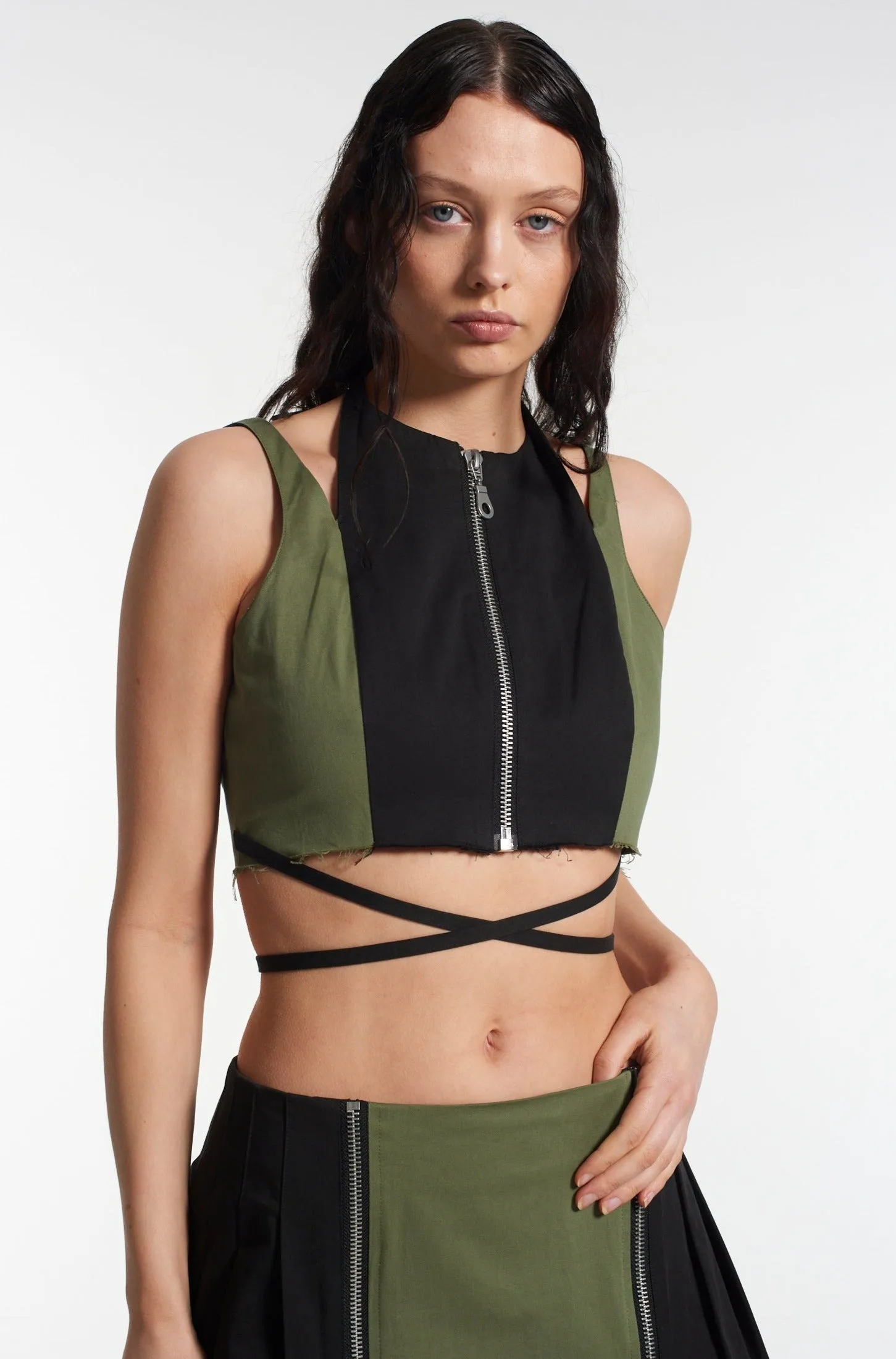 Myth Top Fashion Forward SlipResistantWaistband